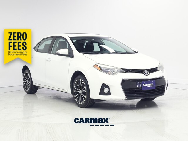 White 2016 Toyota Corolla Sedan Front-Wheel Drive Automatic