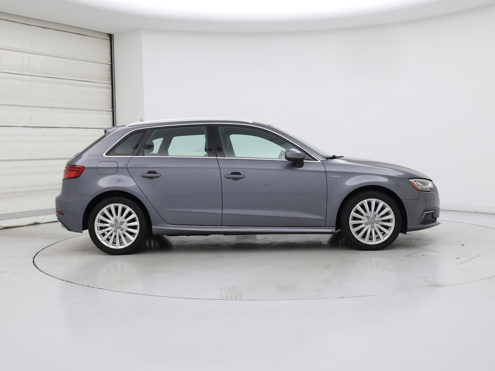 2018 Audi A3 Sportback e-tron Premium Plus - Photo 8