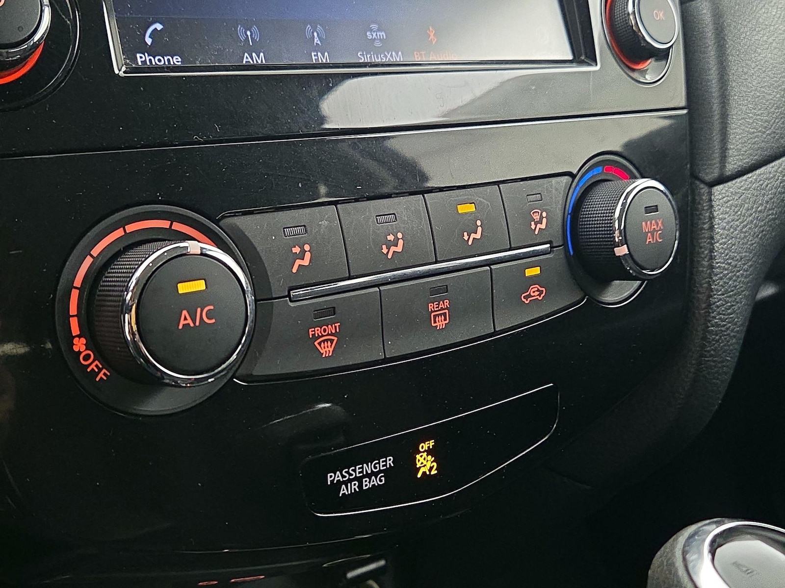 2019 Nissan Rogue S - Photo 17