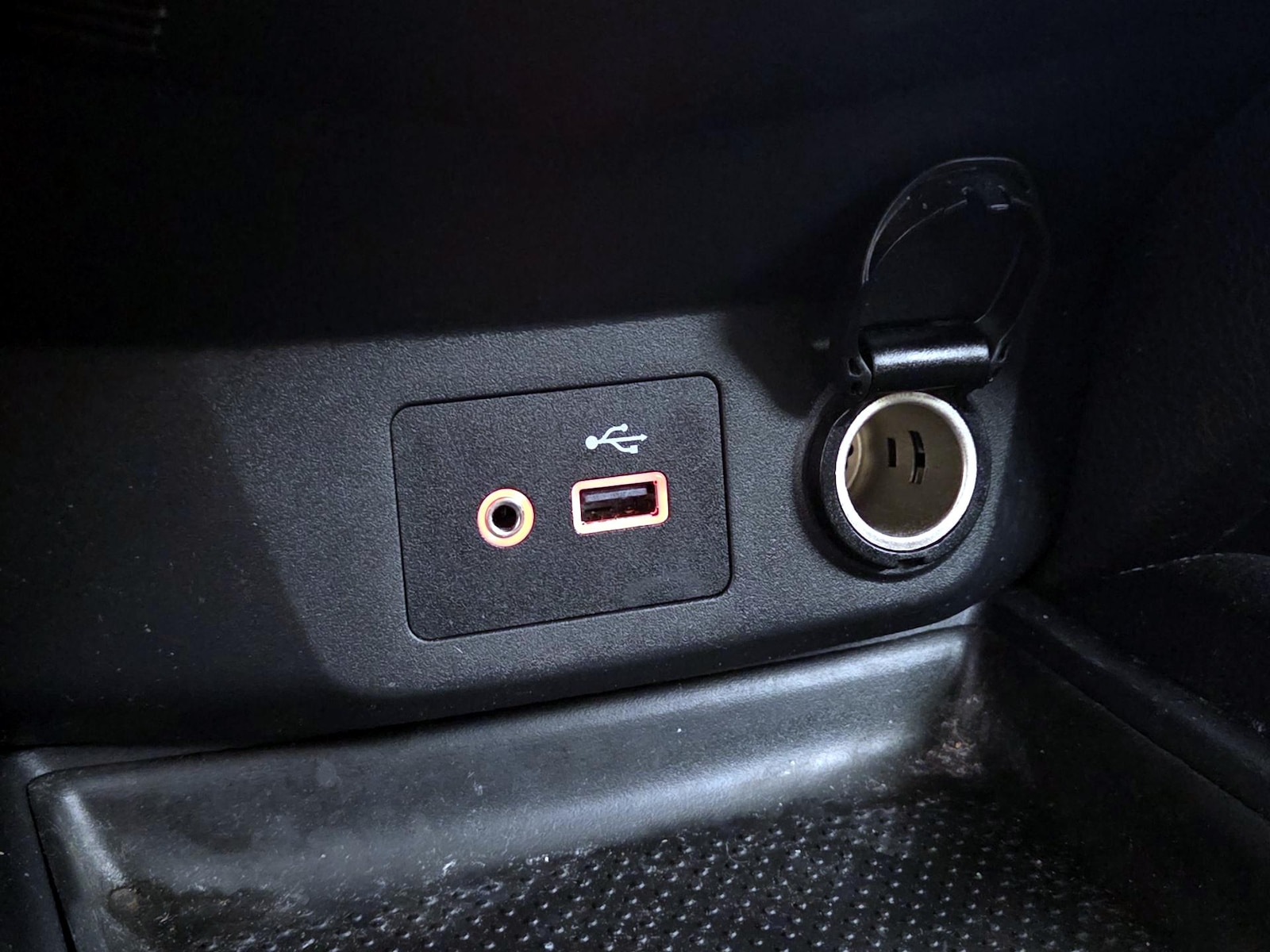 2019 Nissan Rogue S - Photo 19