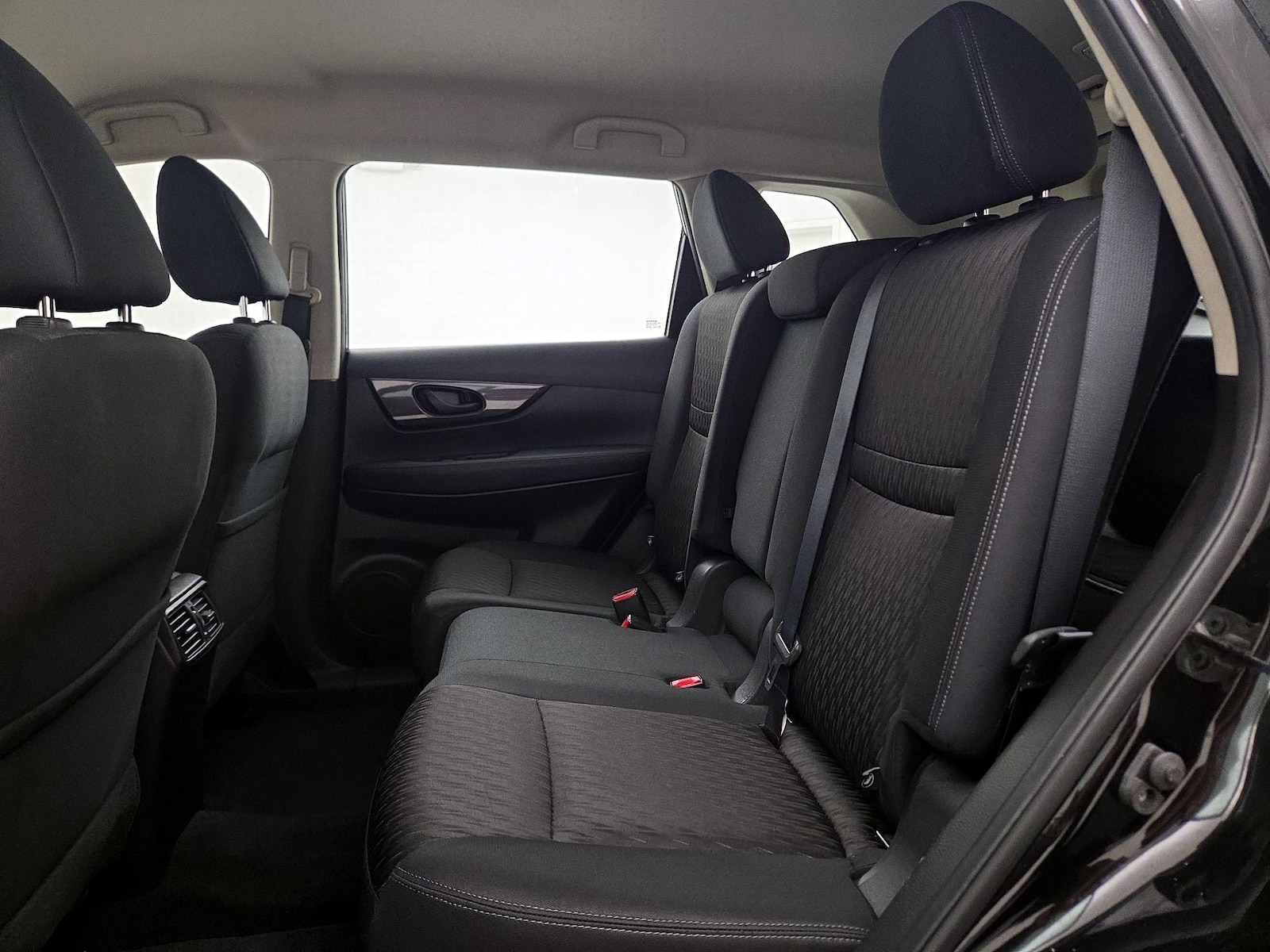 2019 Nissan Rogue S - Photo 20