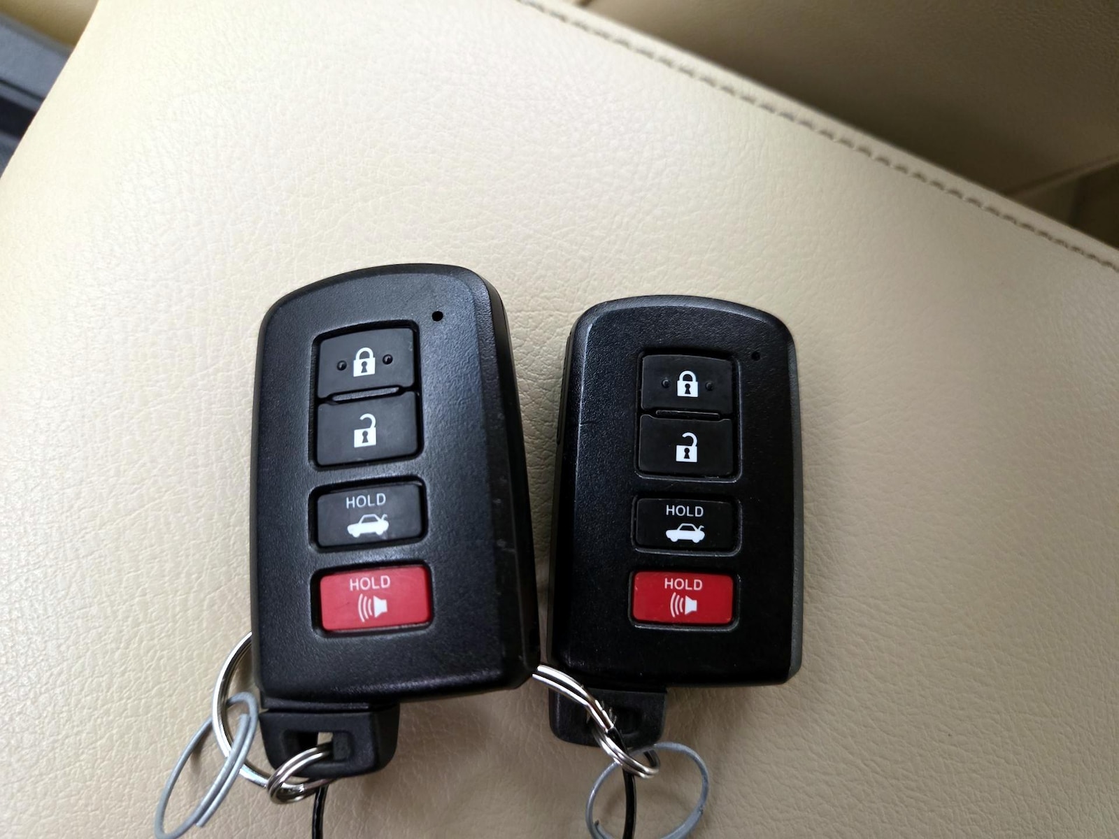2015 Toyota Camry XLE - Photo 24