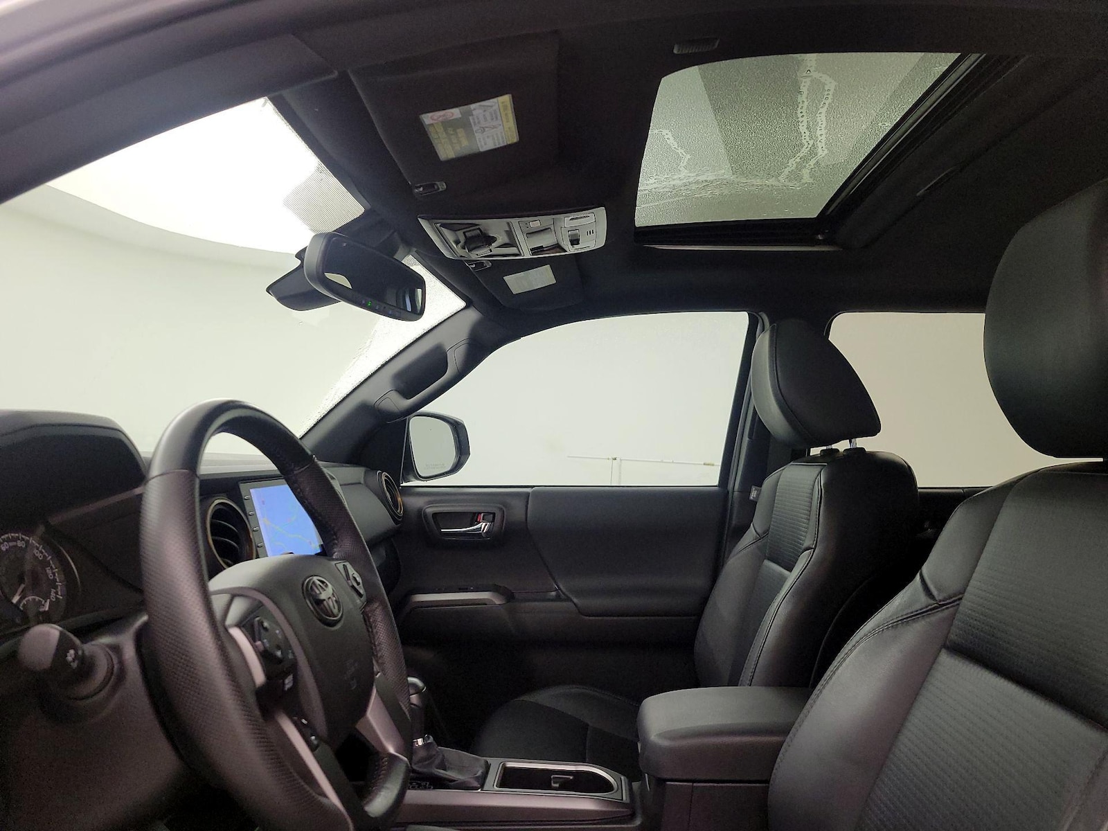 Sunroof(s) & Overhead Airbags