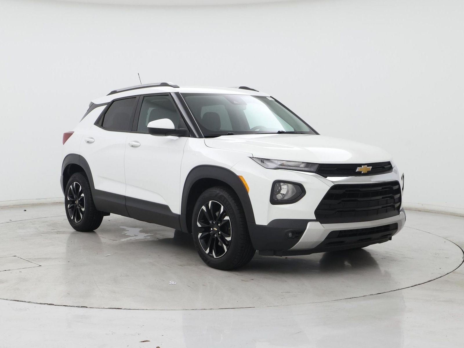 2021 Chevrolet Trailblazer LT - Photo 2