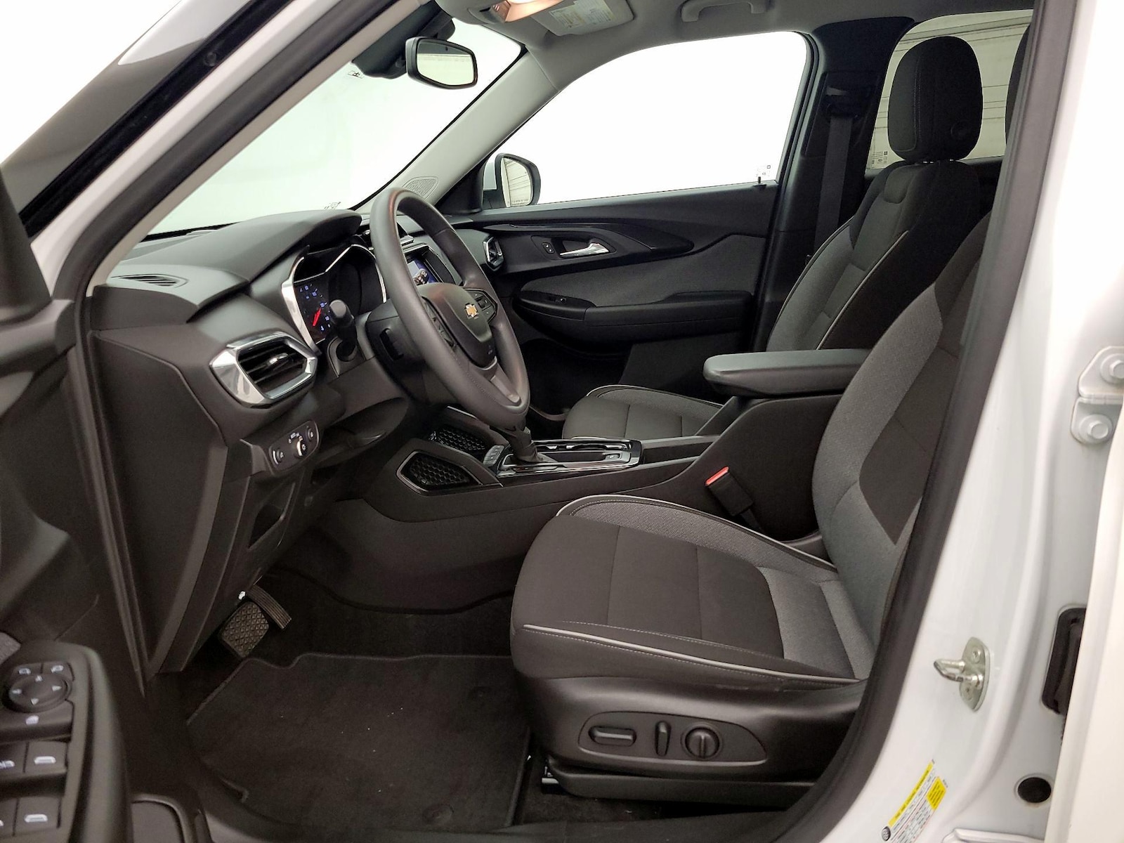 2021 Chevrolet Trailblazer LT - Photo 12