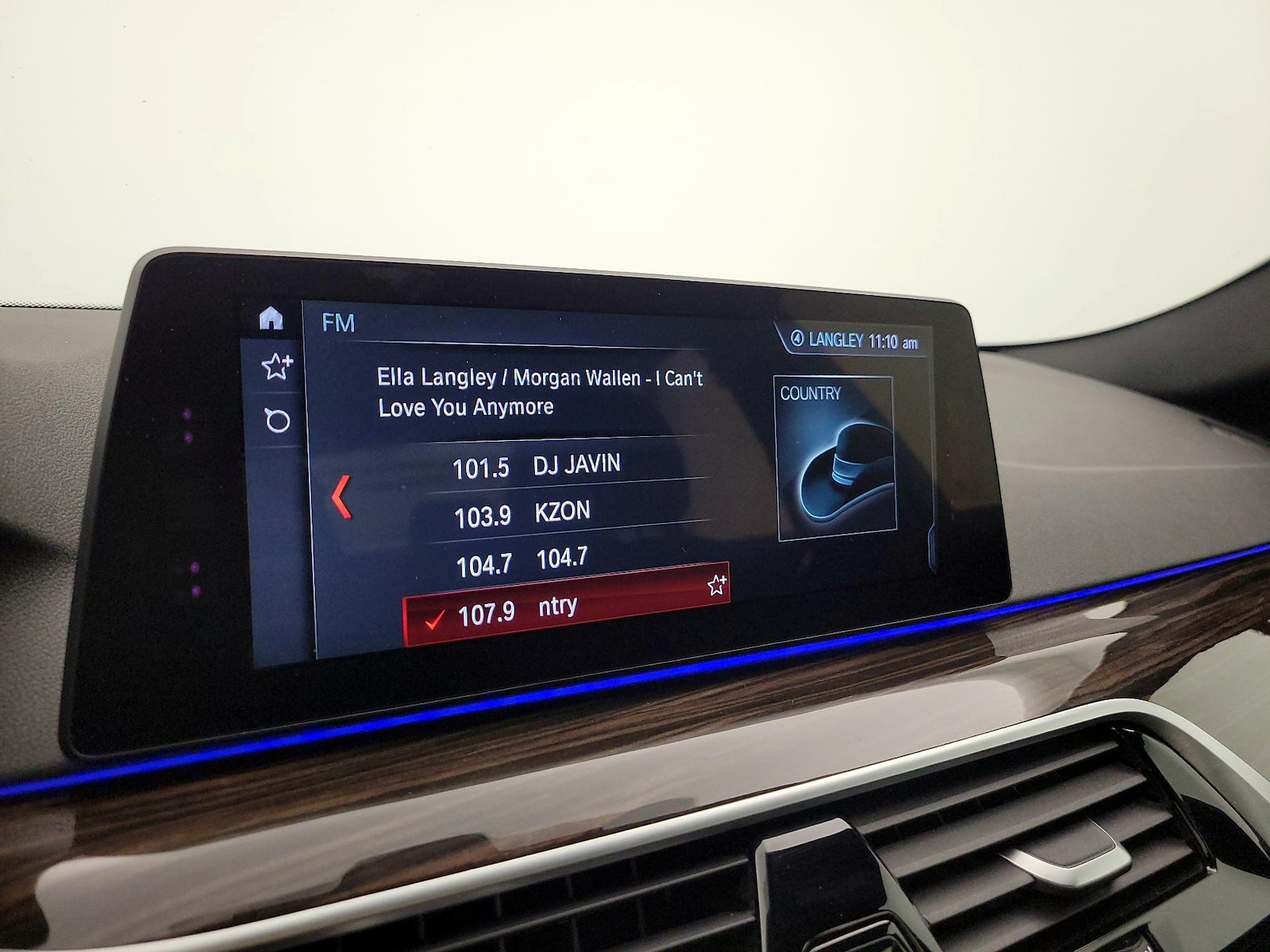 2017 BMW 5 Series 530i - Photo 17