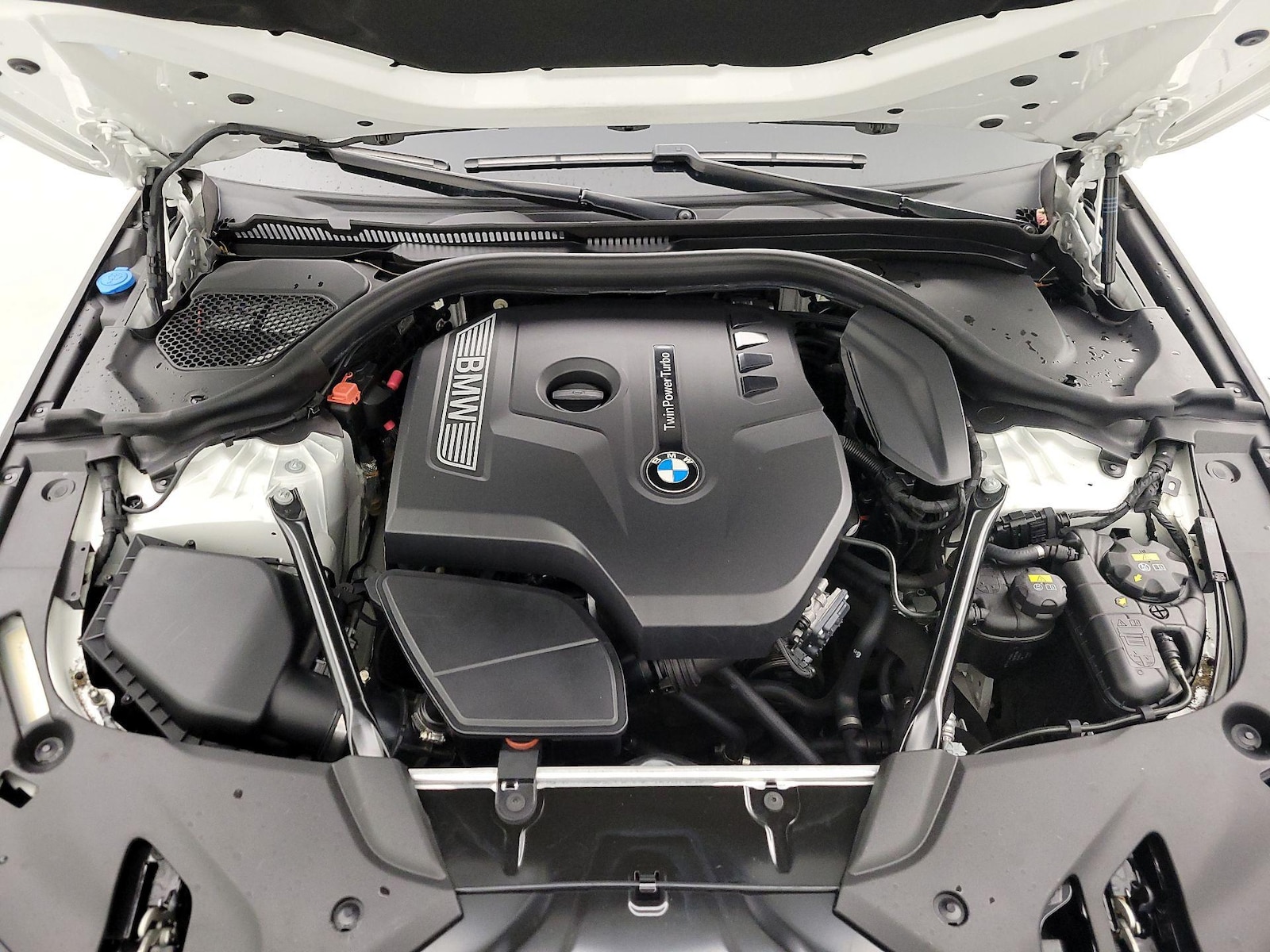 2017 BMW 5 Series 530i - Photo 24