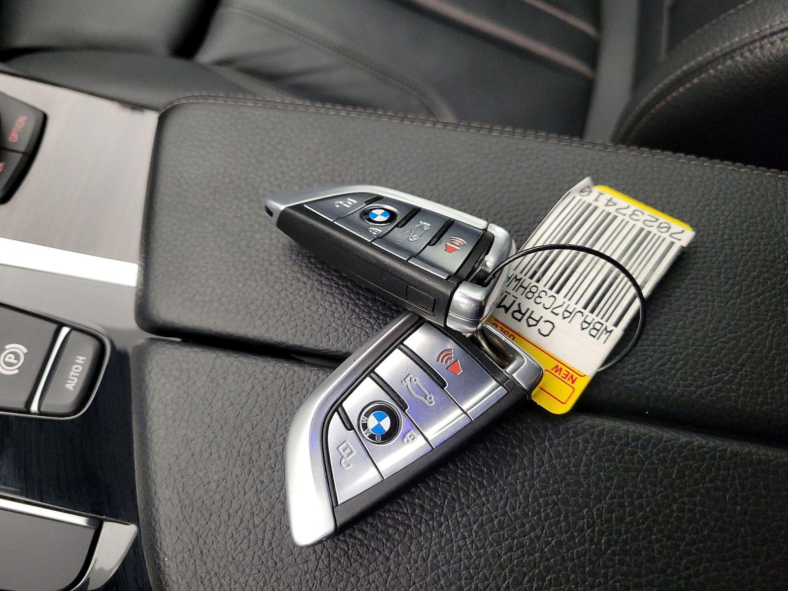 2017 BMW 5 Series 530i - Photo 25