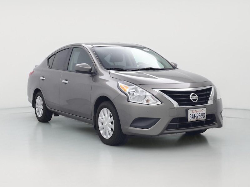 2017 Nissan Versa SV
