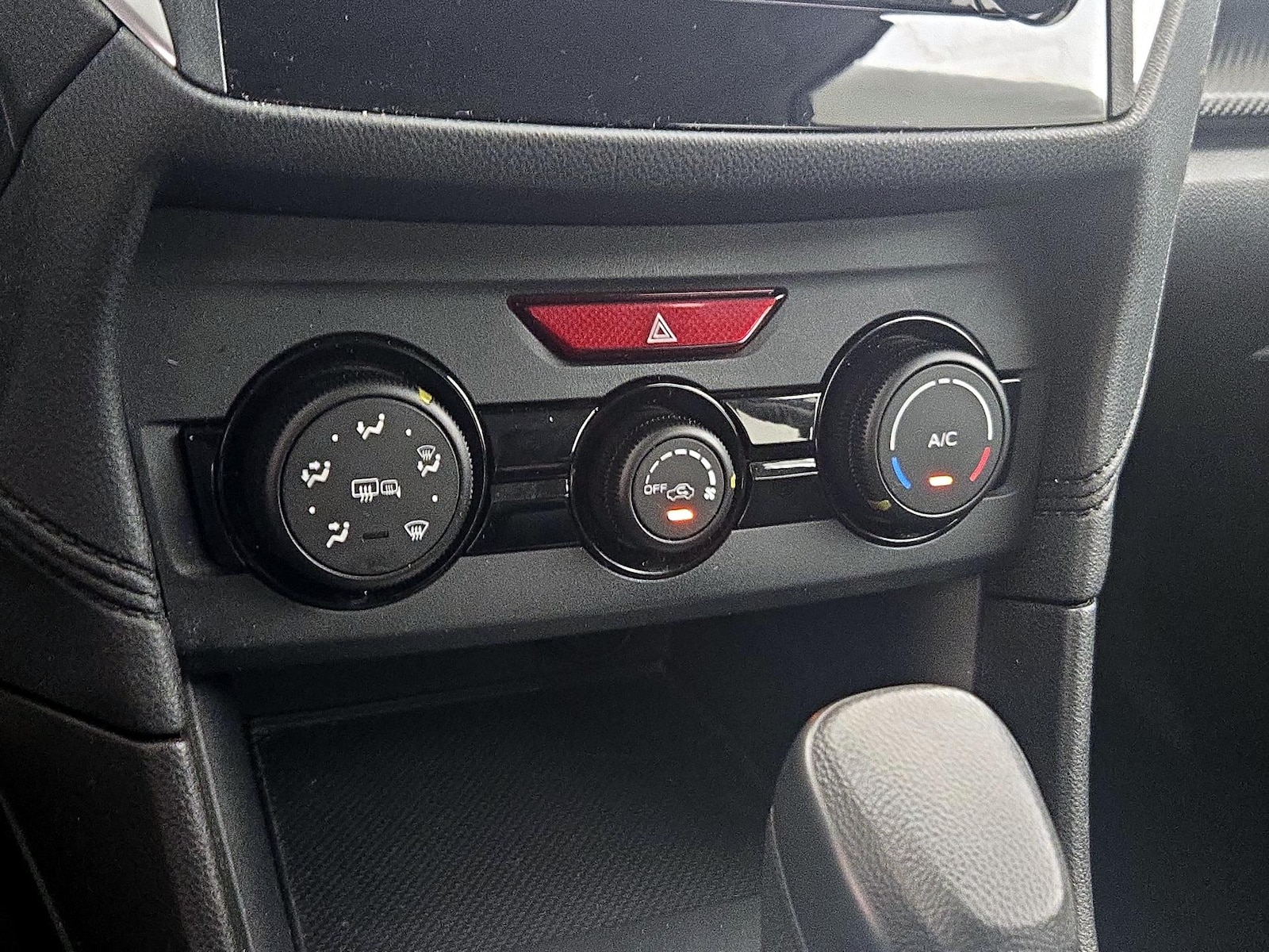 2017 Subaru Impreza Premium - Photo 16