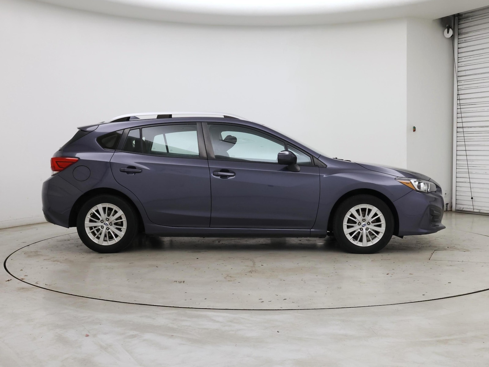 2017 Subaru Impreza Premium - Photo 8