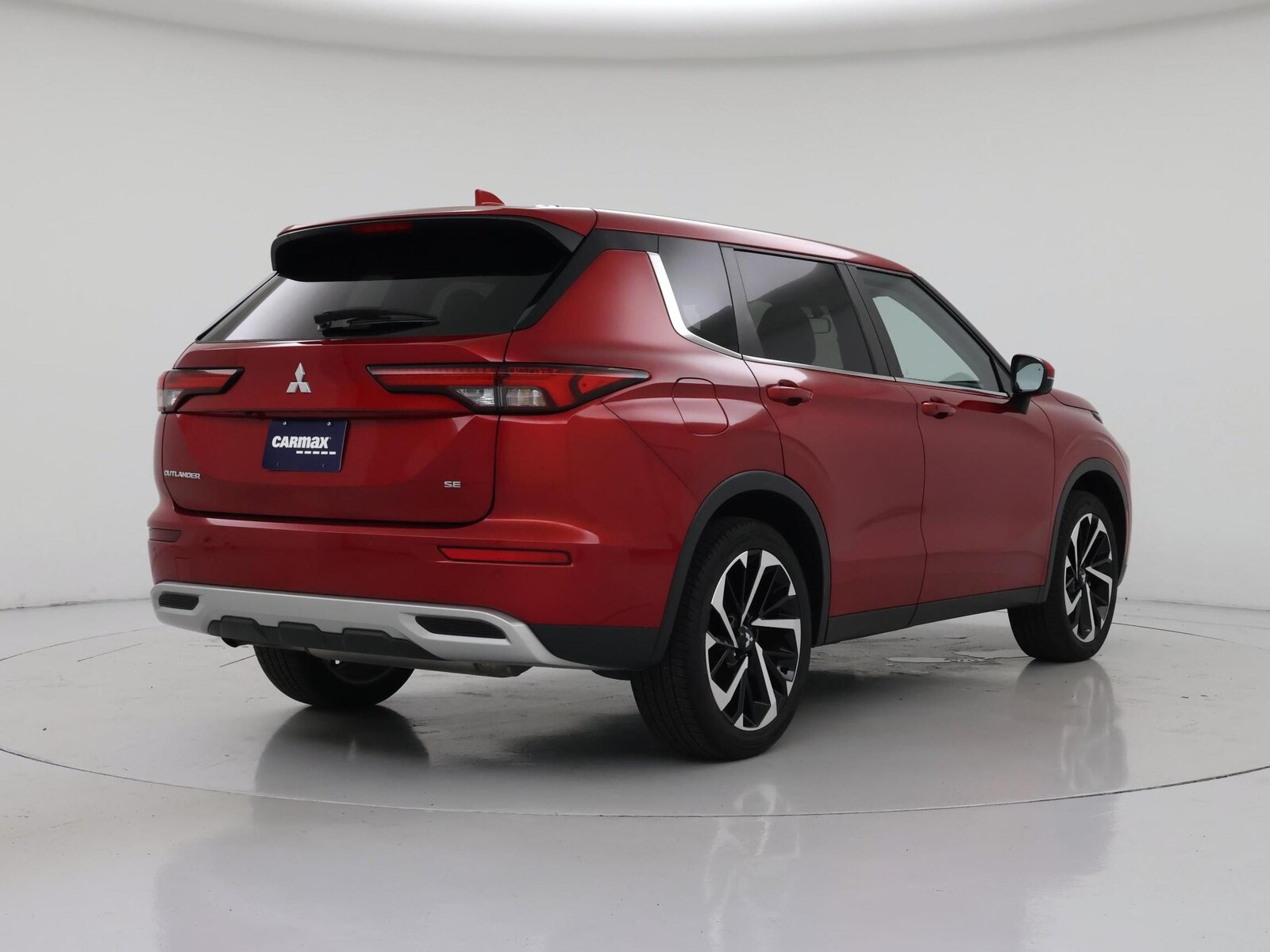 2024 Mitsubishi Outlander SE - Photo 9