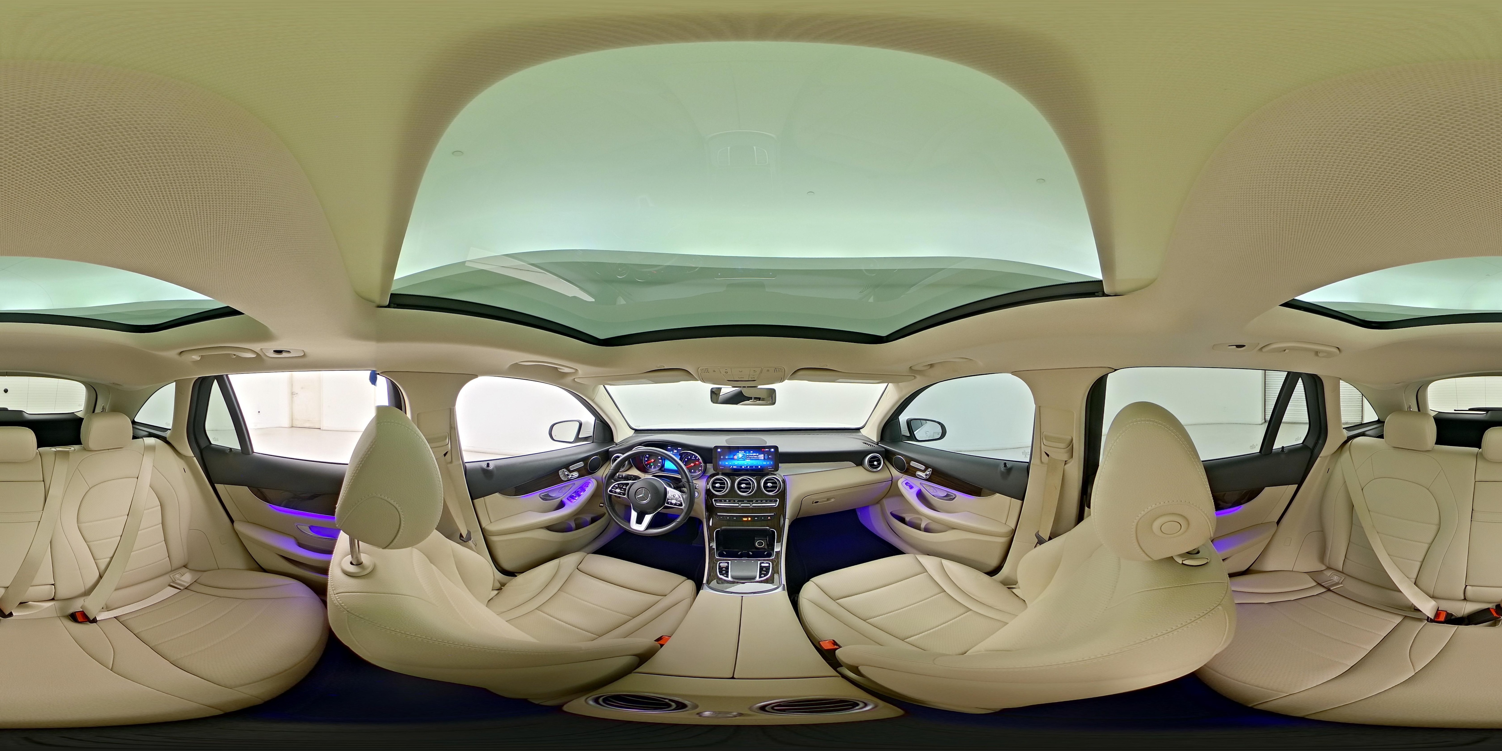2021 Mercedes-Benz GLC GLC300 - Photo 26