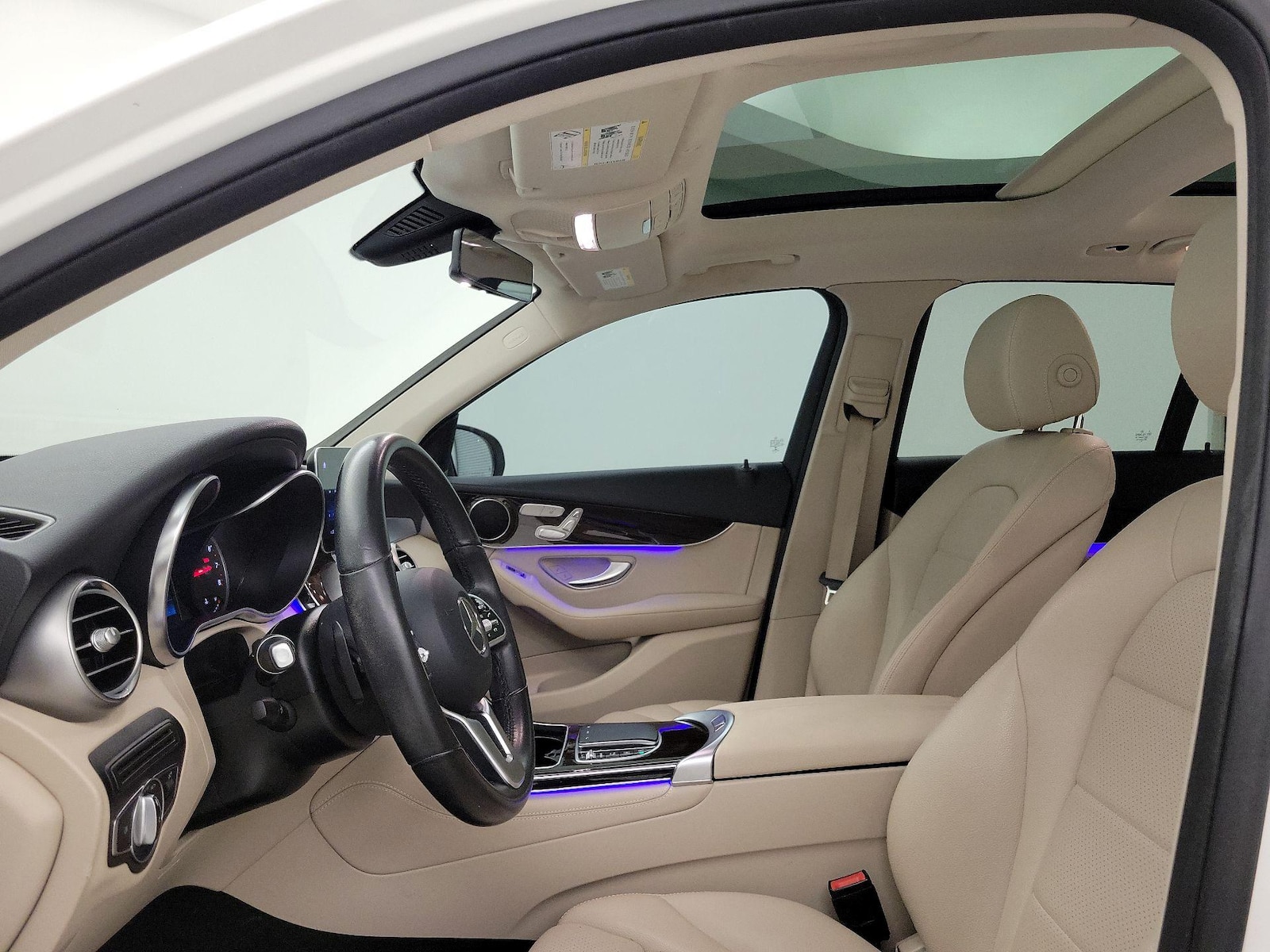 2021 Mercedes-Benz GLC GLC300 - Photo 20