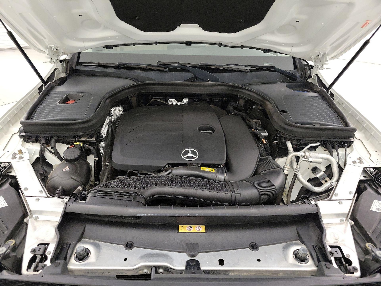 2021 Mercedes-Benz GLC GLC300 - Photo 23
