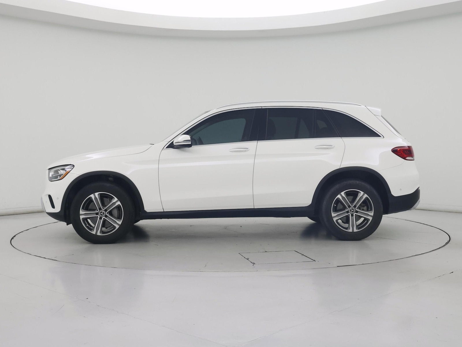 2021 Mercedes-Benz GLC GLC300 - Photo 4