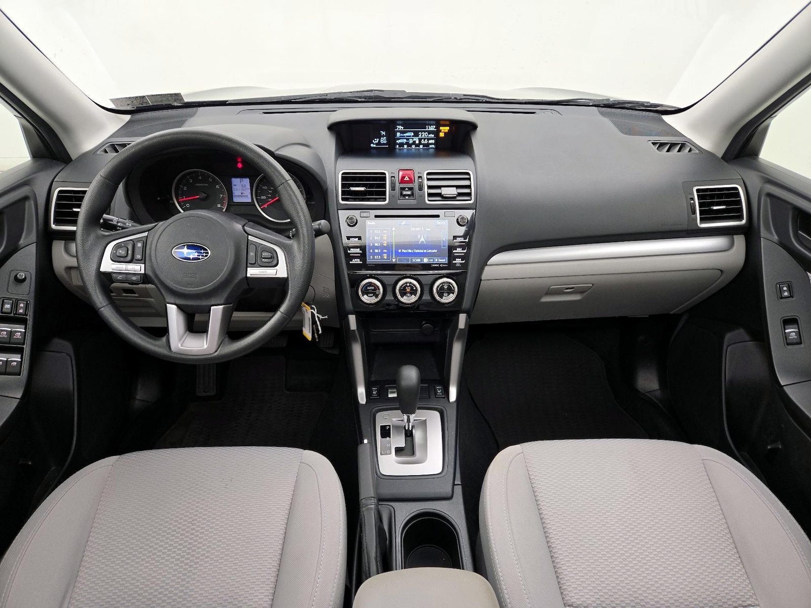 2018 Subaru Forester Premium - Photo 10