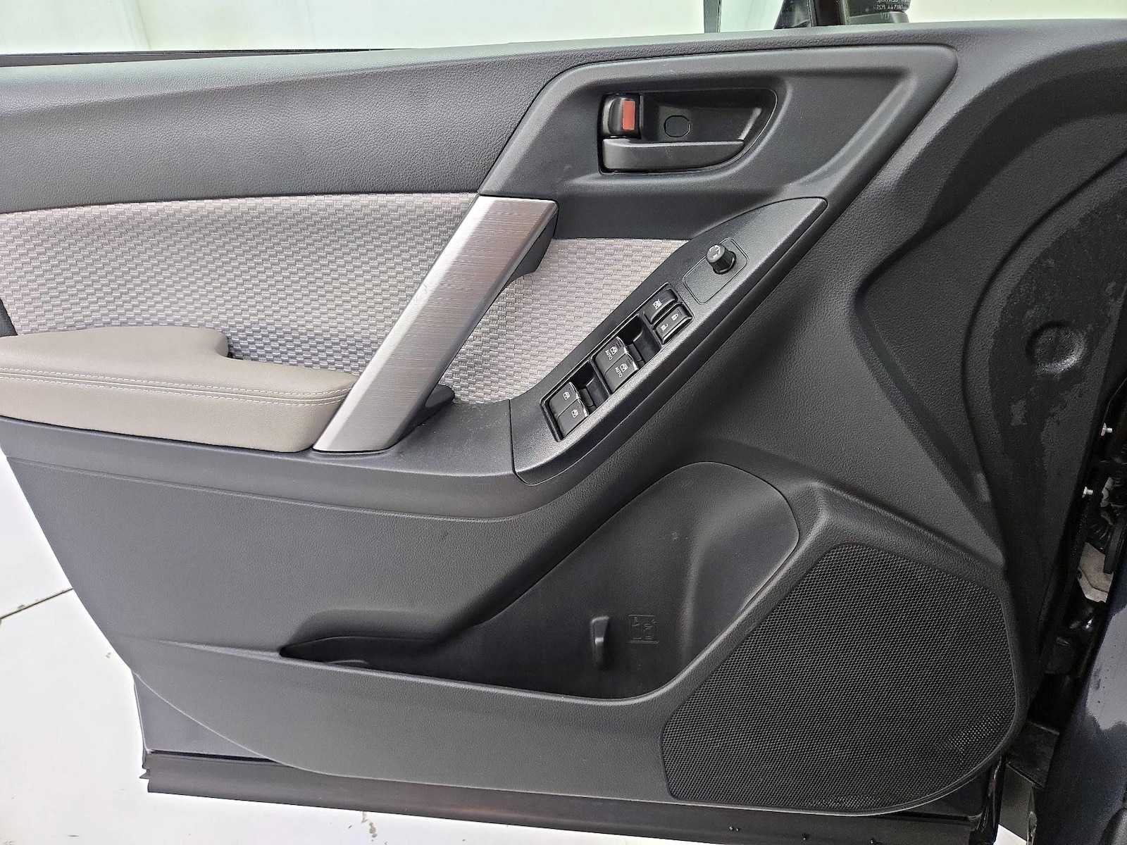 2018 Subaru Forester Premium - Photo 13
