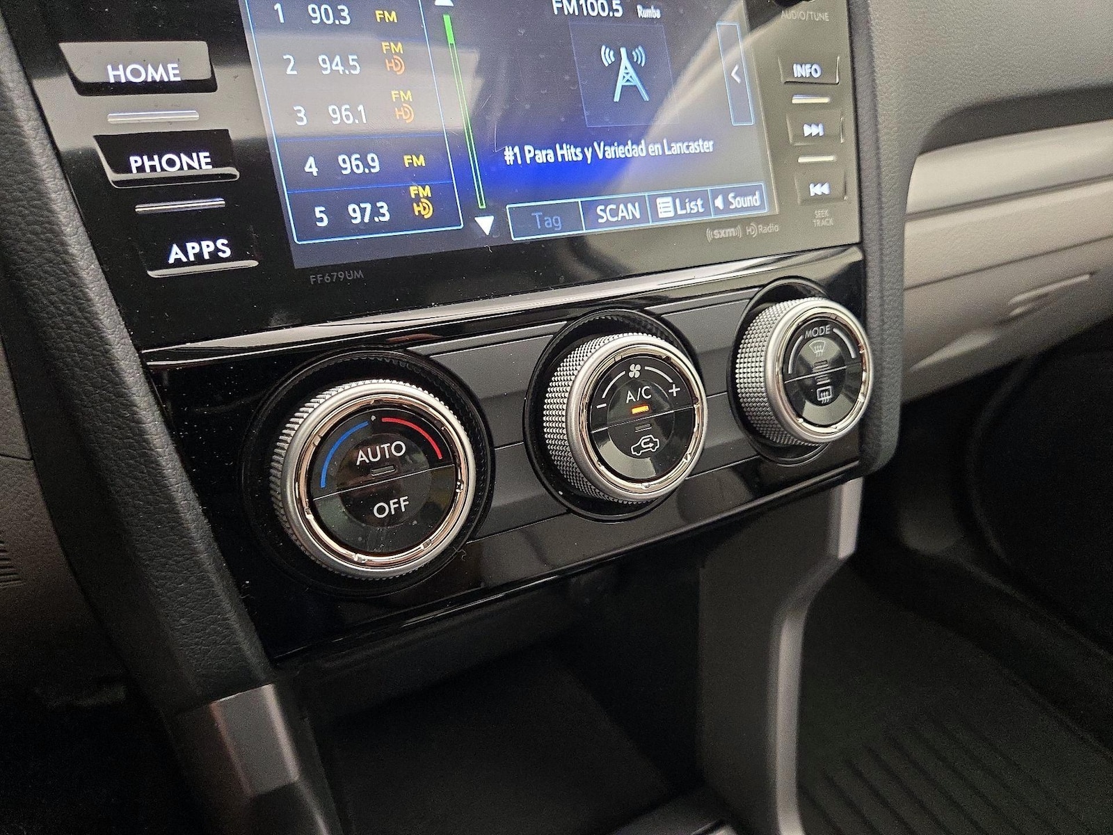2018 Subaru Forester Premium - Photo 17