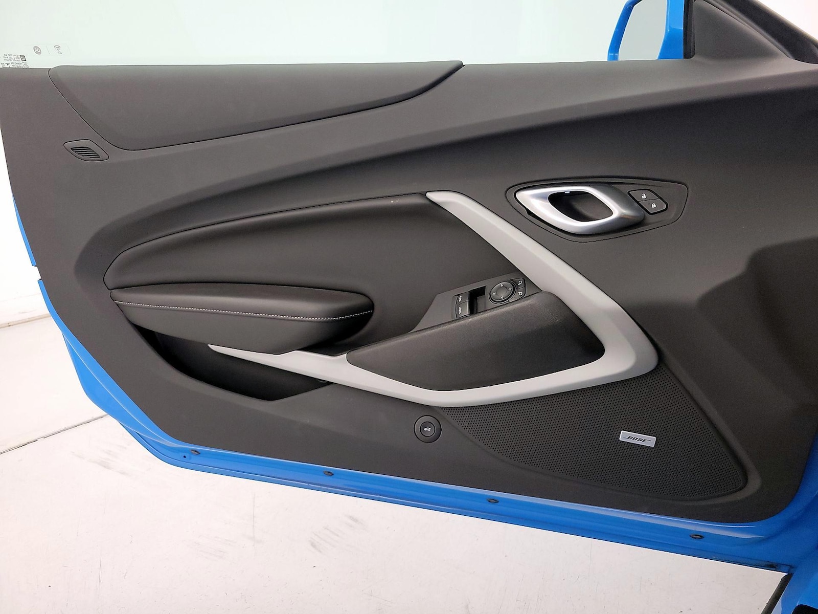 2022 Chevrolet Camaro LT1 - Photo 13