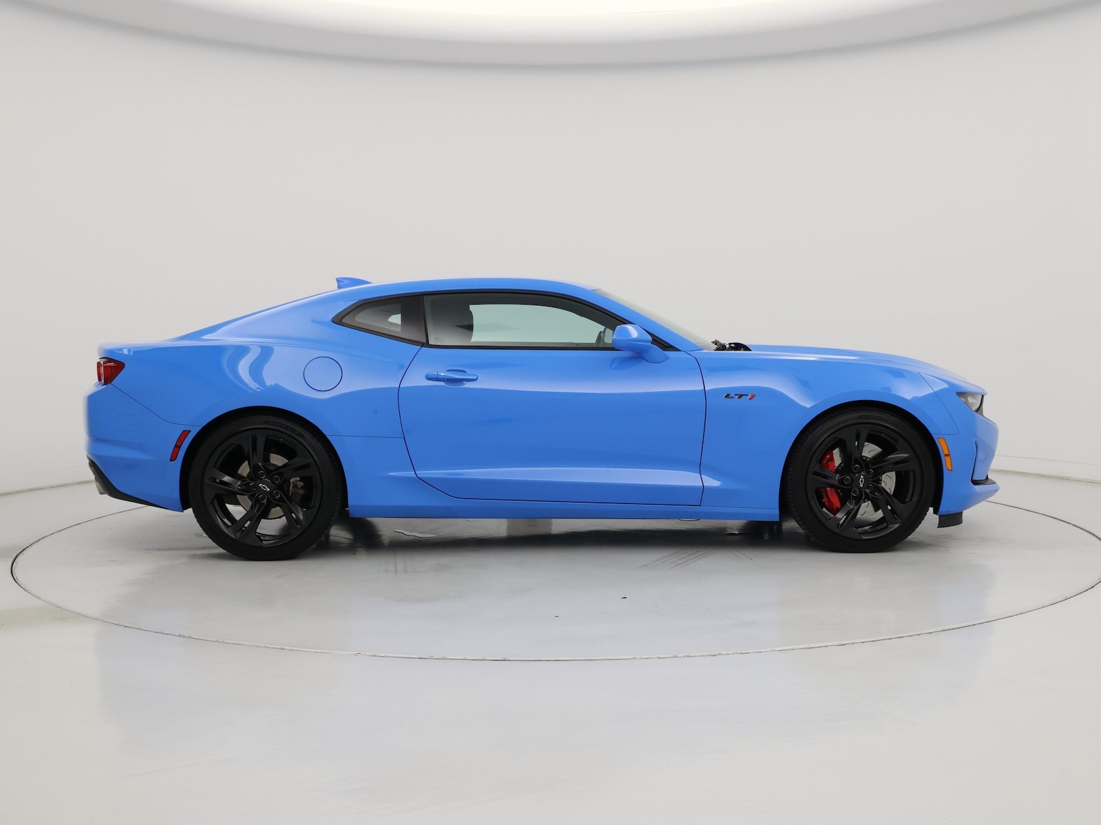 2022 Chevrolet Camaro LT1 - Photo 8