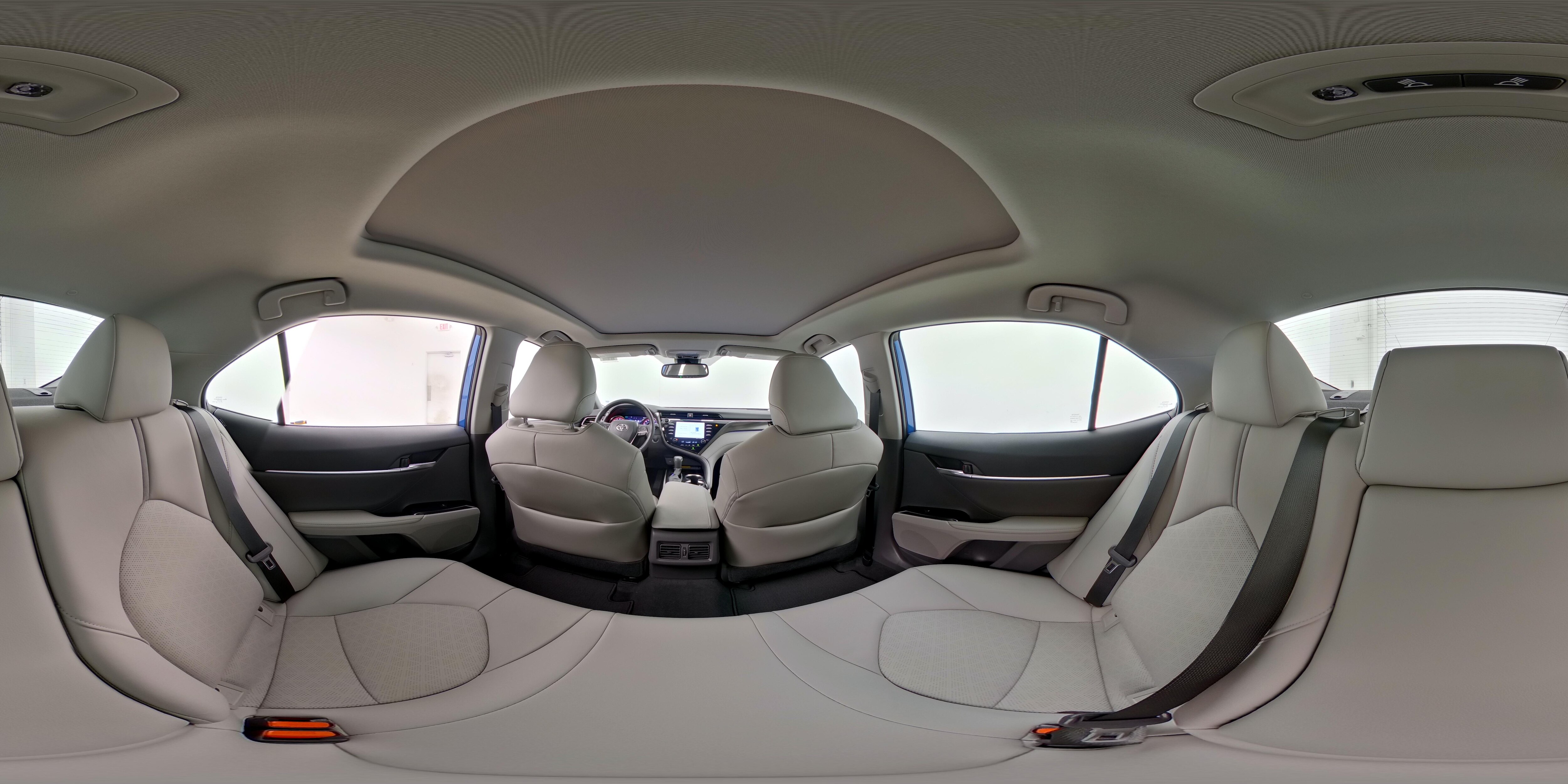 2020 Toyota Camry XSE - Photo 26