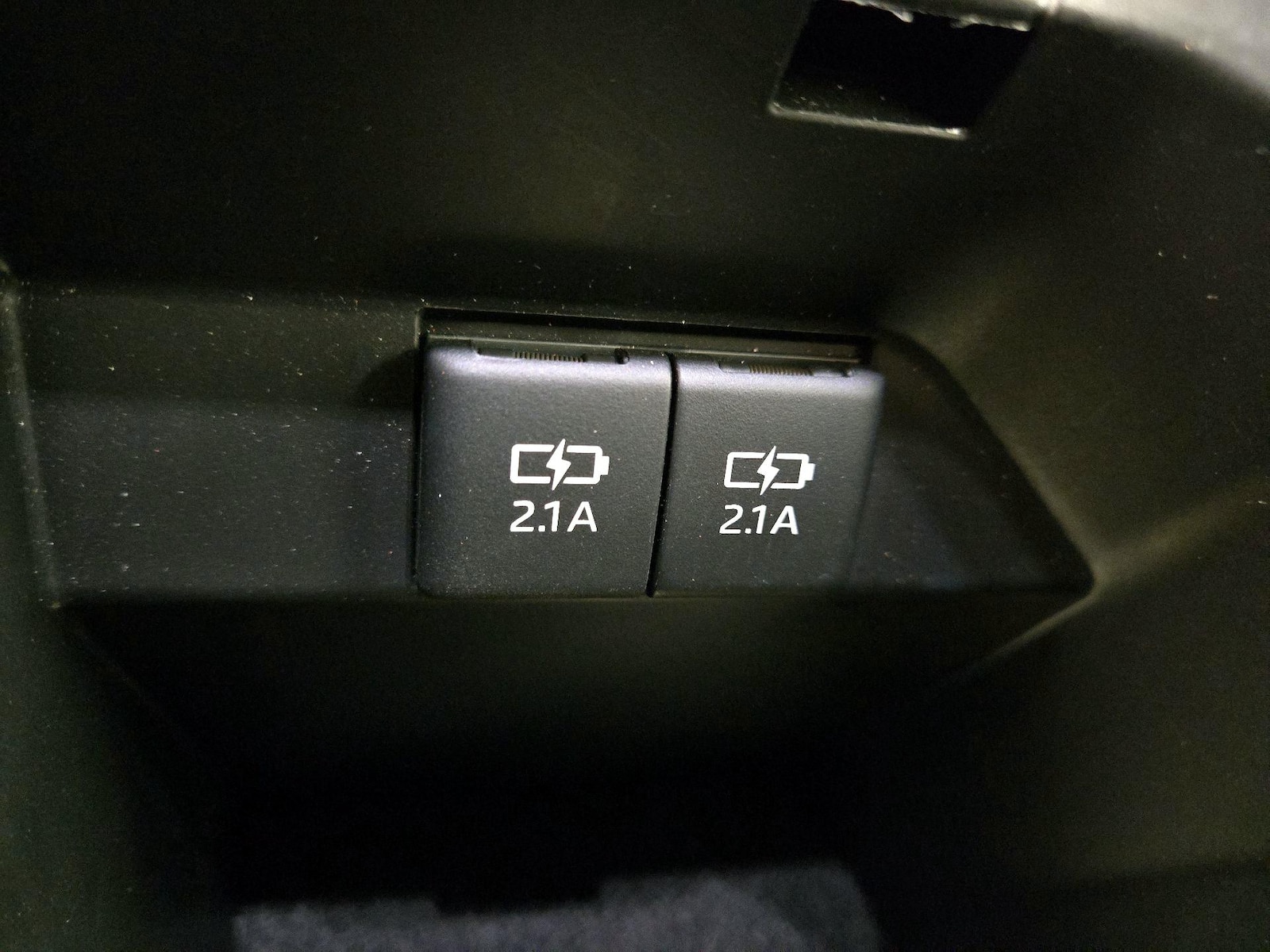 2020 Toyota Camry XSE - Photo 19