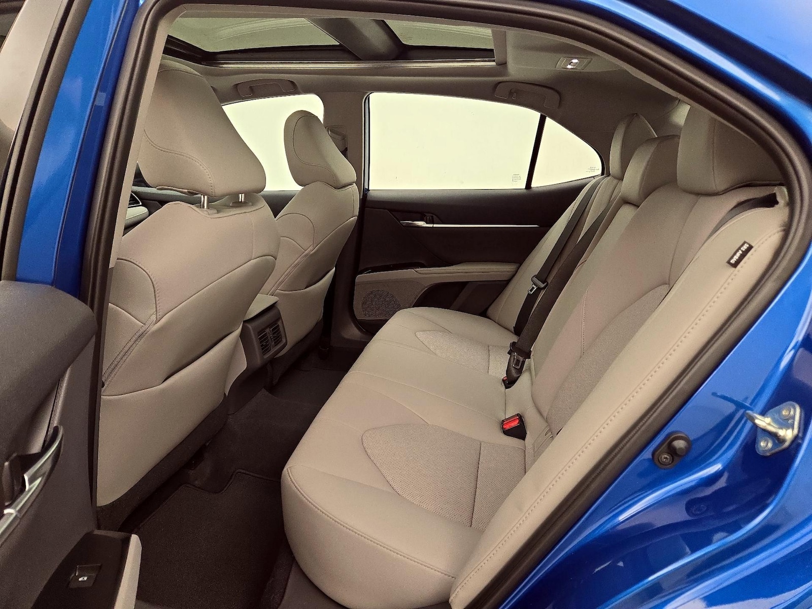 2020 Toyota Camry XSE - Photo 21