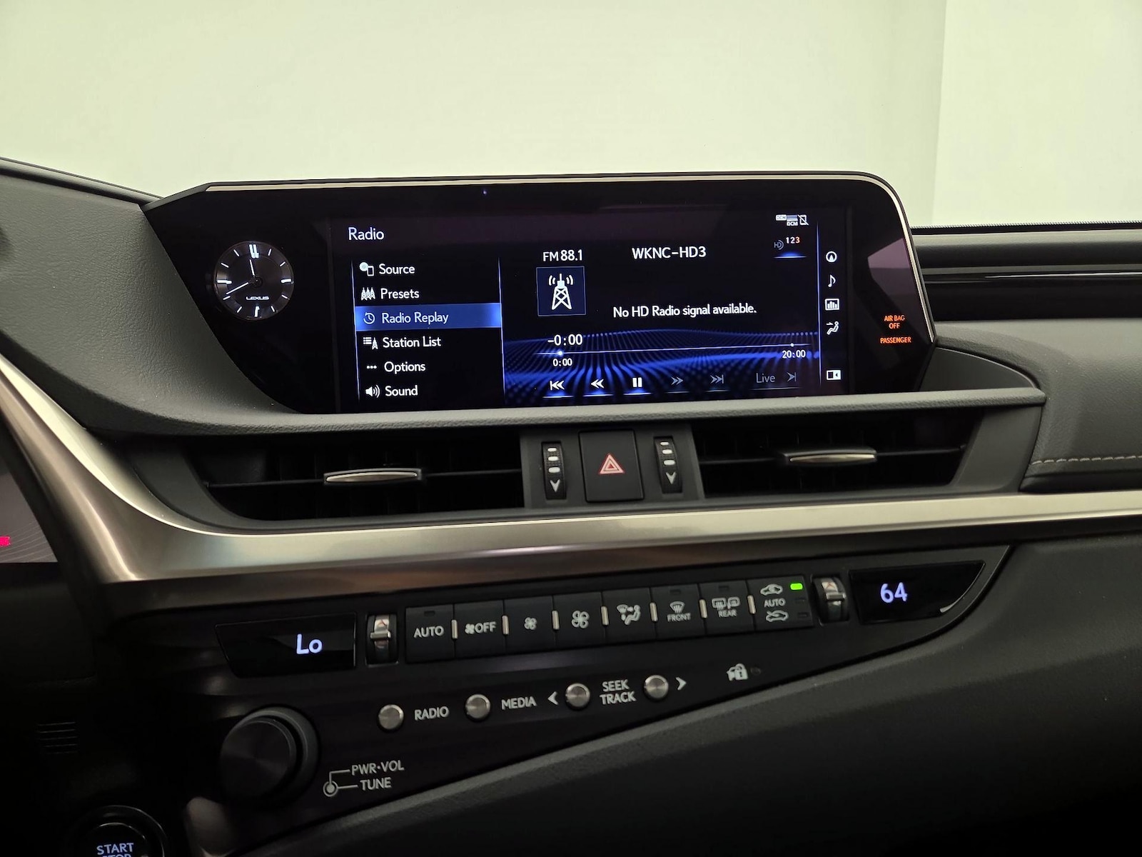2020 Lexus ES 350 Ultra Luxury - Photo 17