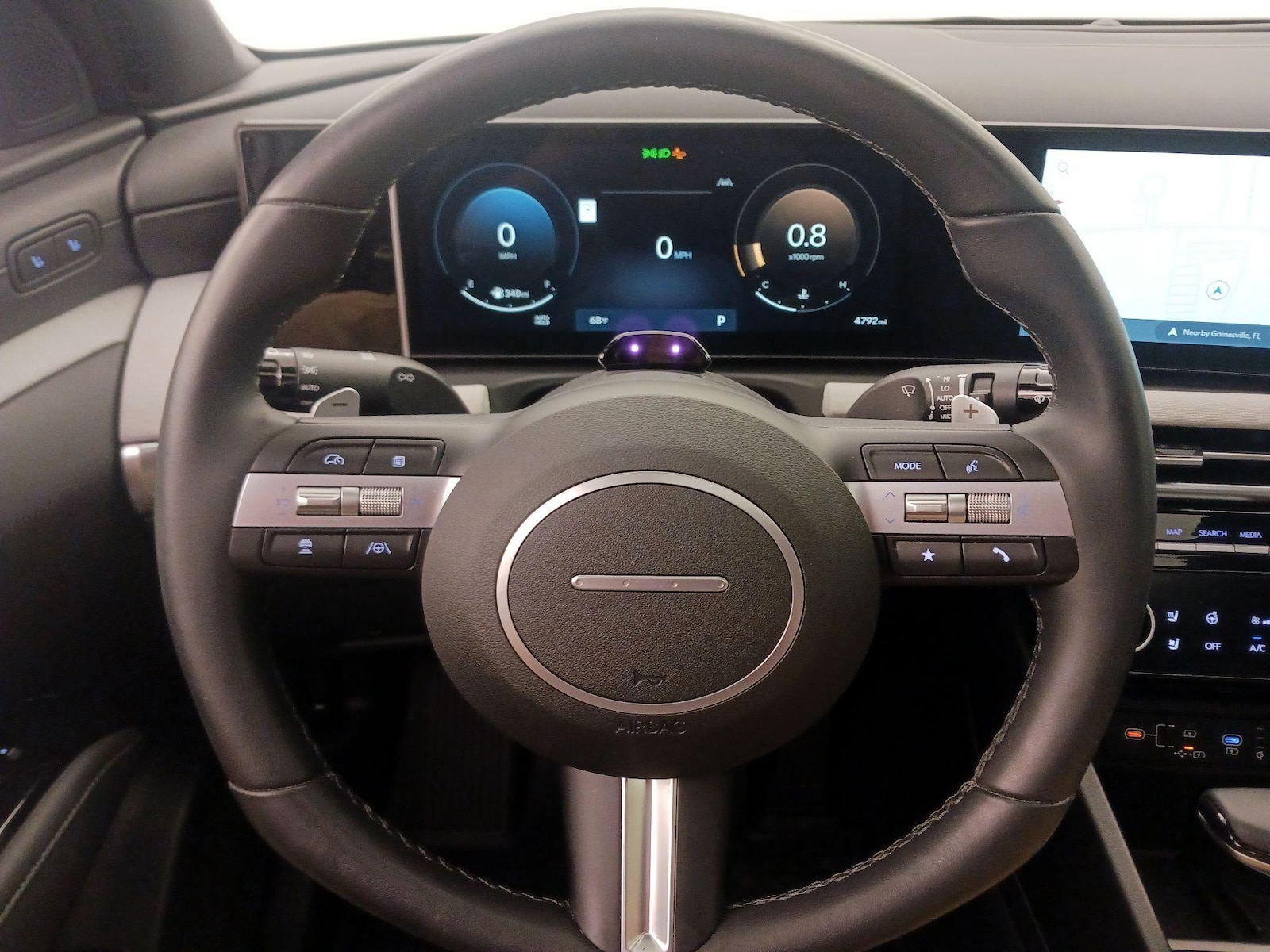 2025 Hyundai Santa Cruz Limited - Photo 11