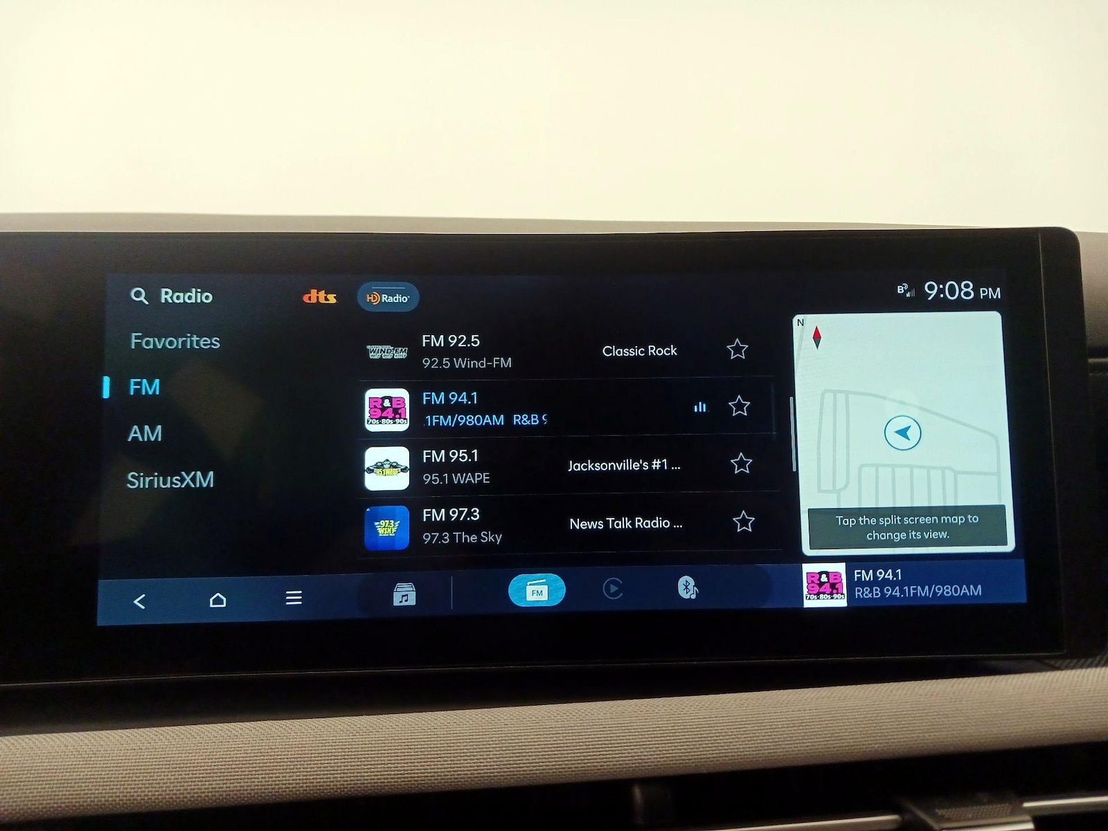2025 Hyundai Santa Cruz Limited - Photo 17