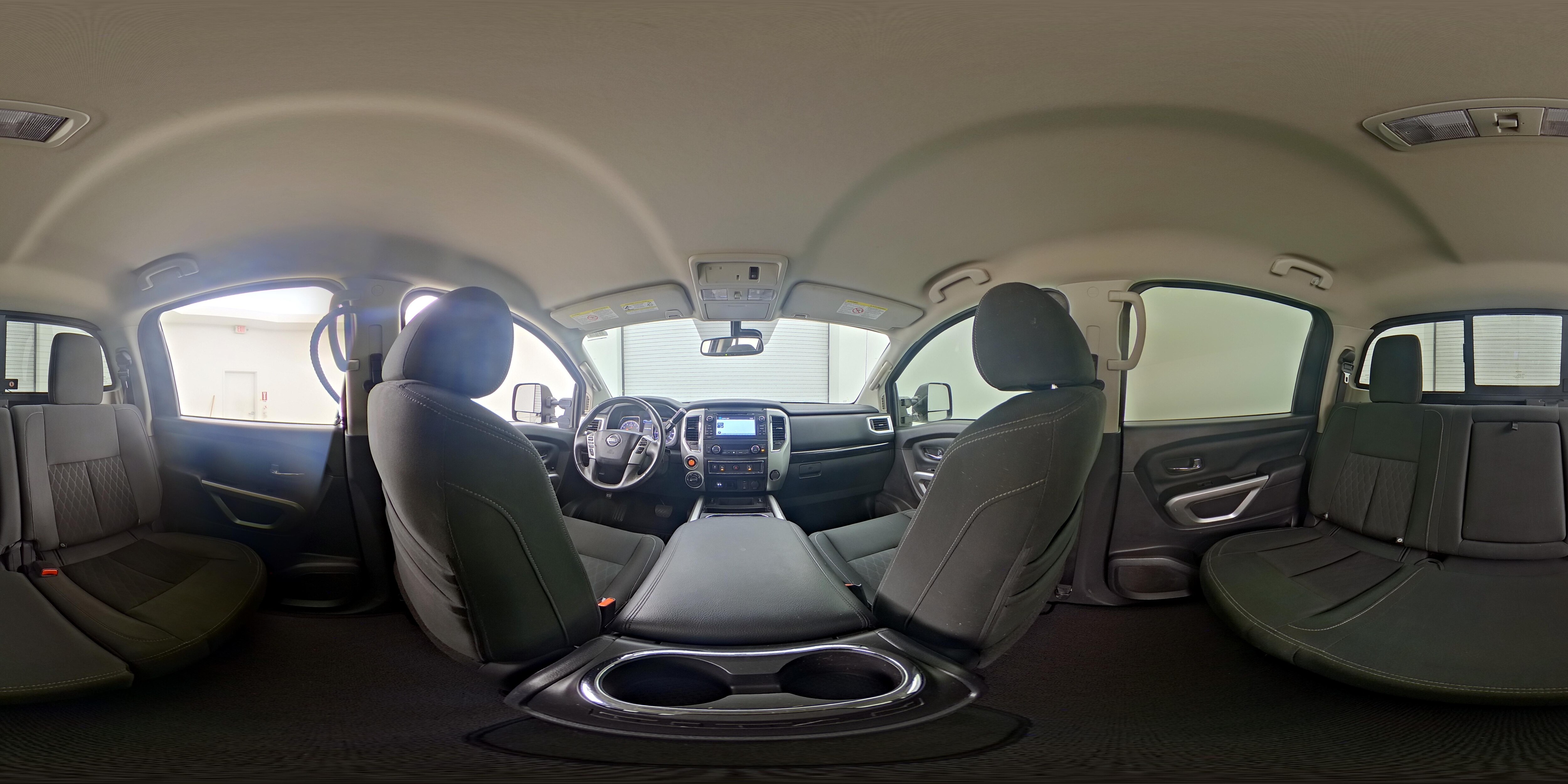 2018 Nissan Titan XD SV - Photo 26