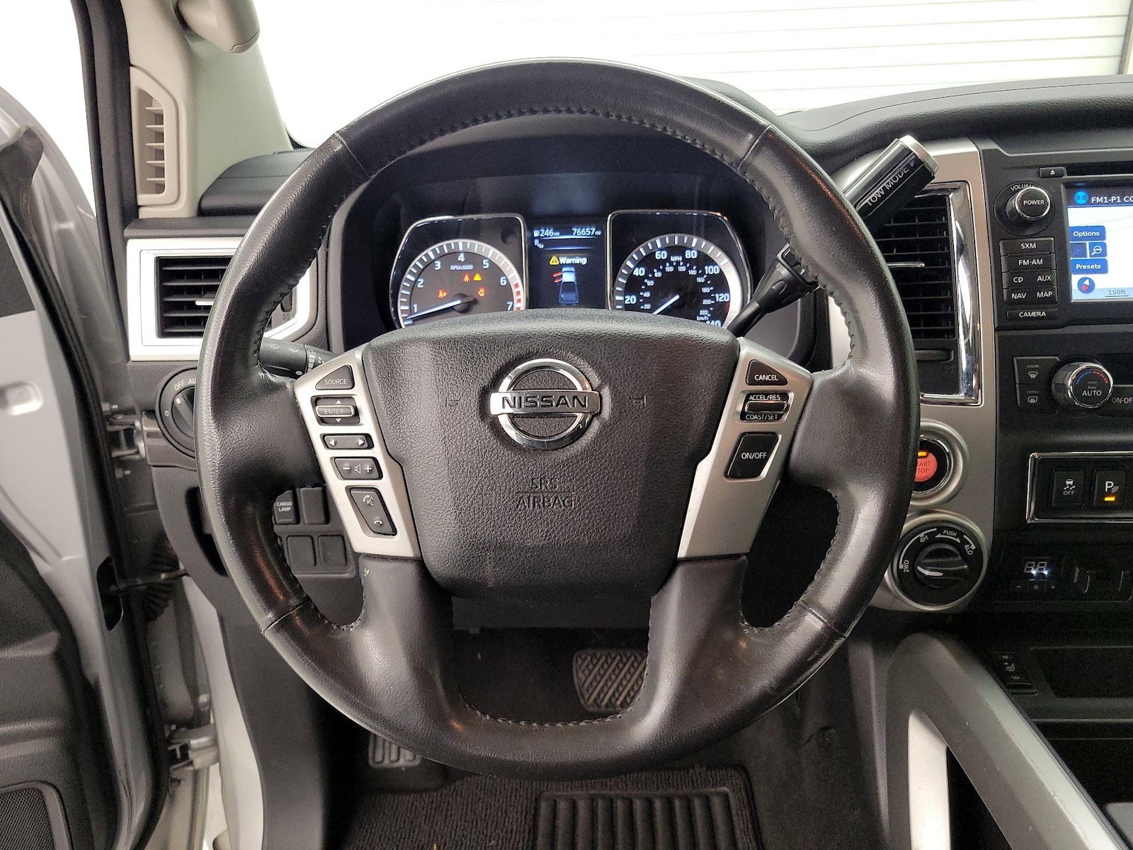 2018 Nissan Titan XD SV - Photo 11