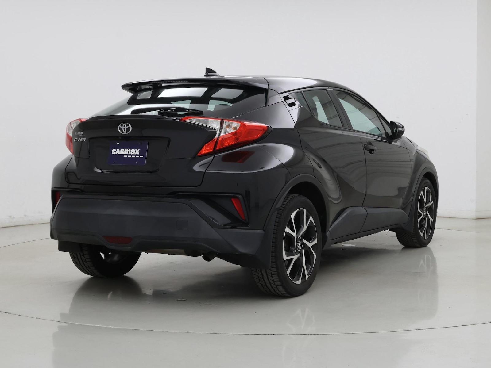 2018 Toyota C-HR XLE Premium - Photo 9