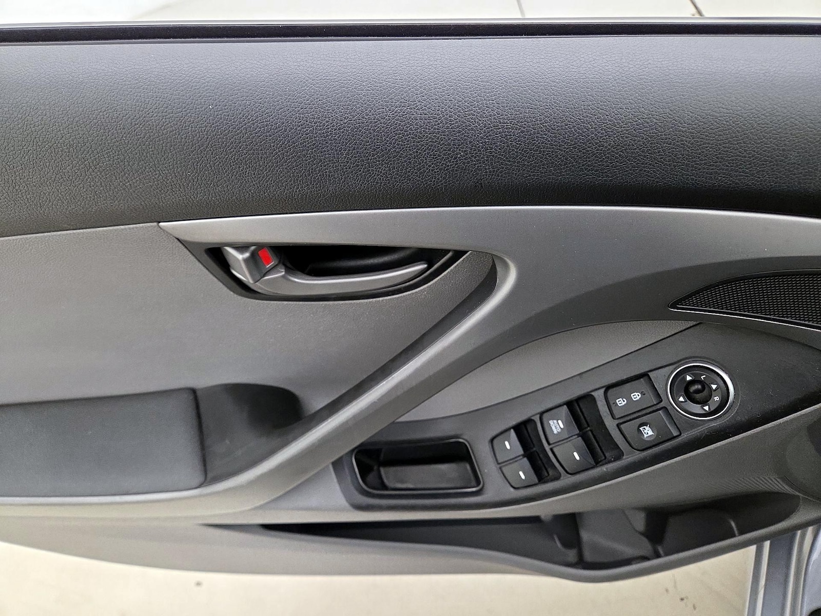 2015 Hyundai Elantra SE - Photo 13