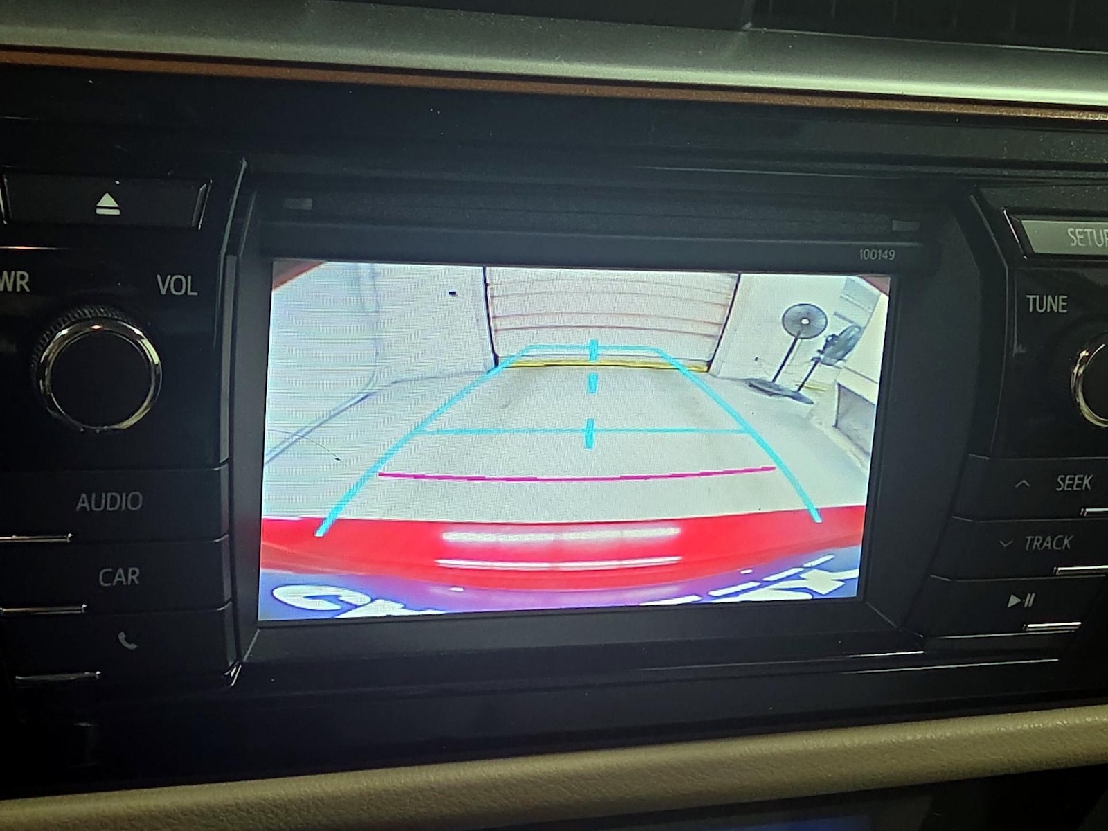 2014 Toyota Corolla LE - Photo 14