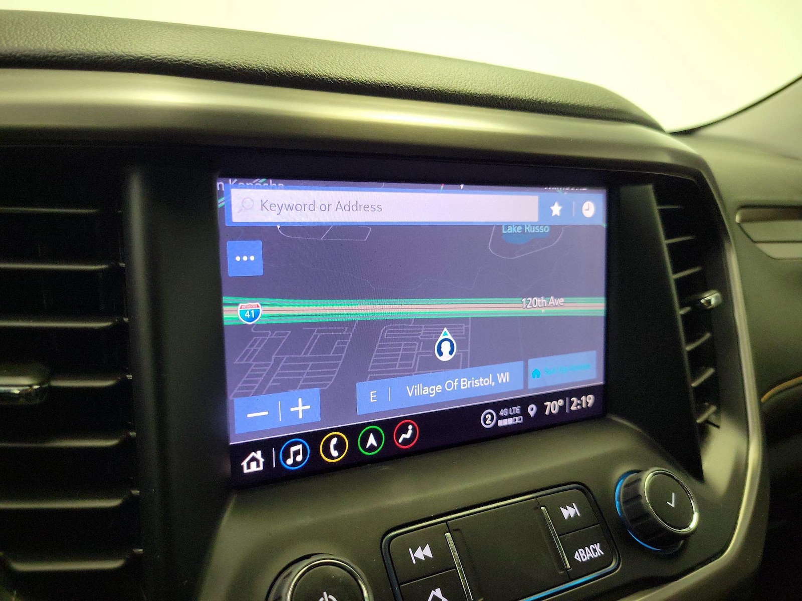 2023 GMC Acadia AT4 - Photo 15