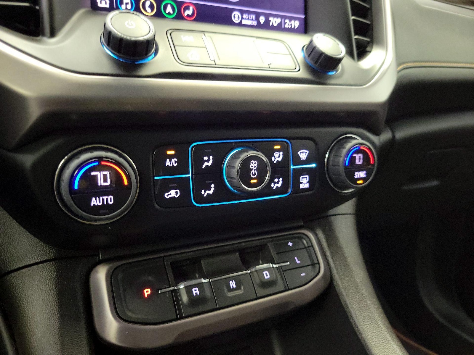 2023 GMC Acadia AT4 - Photo 18