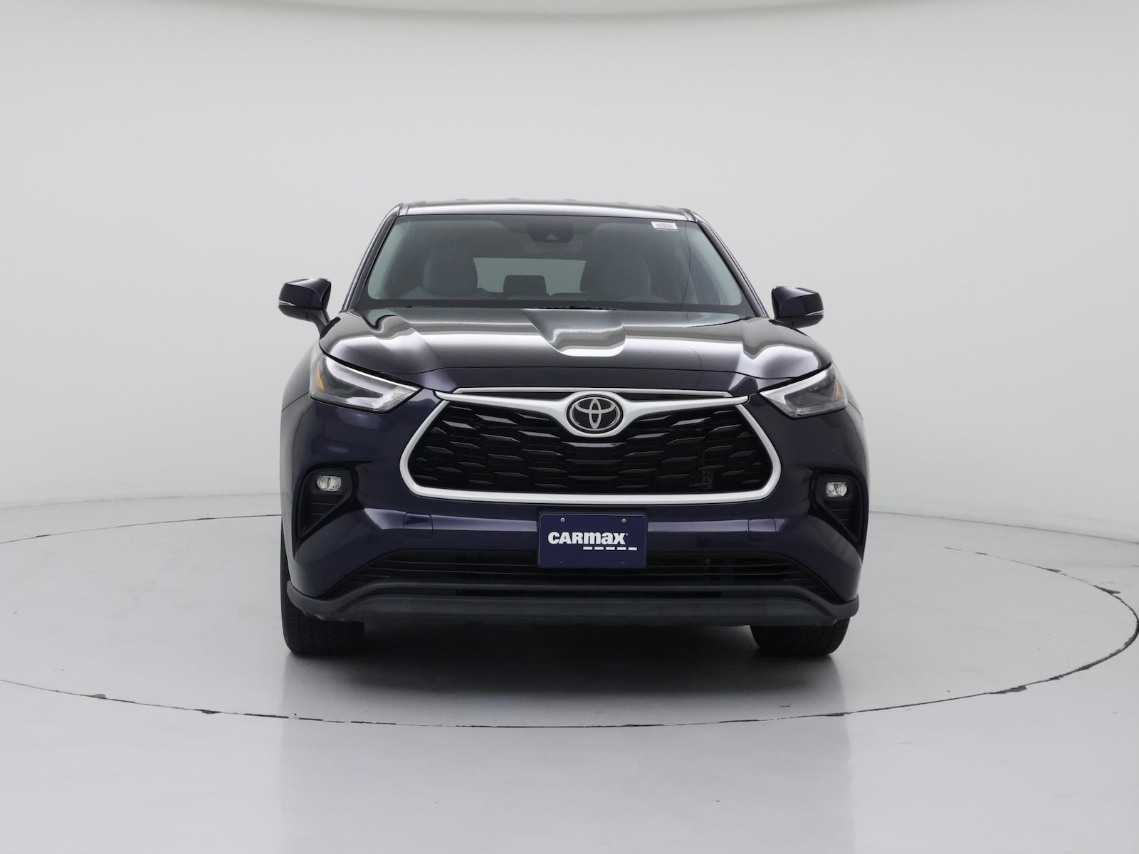 2022 Toyota Highlander LE - Photo 6