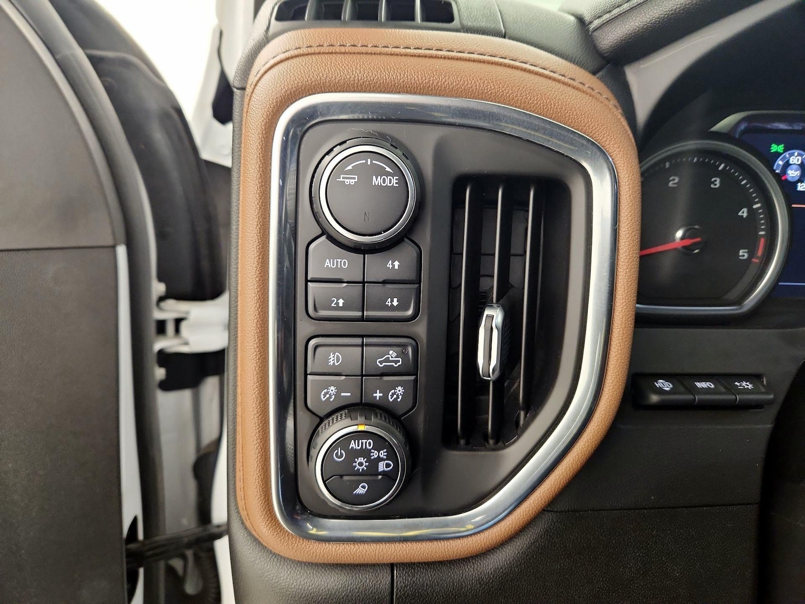 2021 Chevrolet Silverado 2500HD High Country - Photo 12
