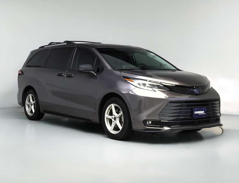 2022 Toyota Sienna Hybrid Limited