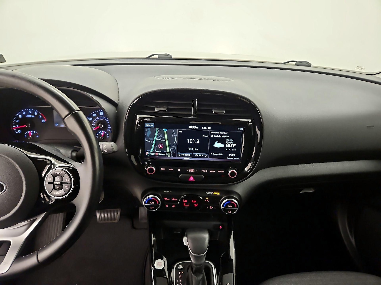 Apple CarPlay® & Android Auto™