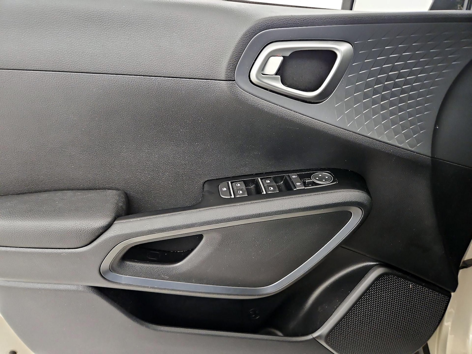 2020 Kia Soul EX - Photo 13