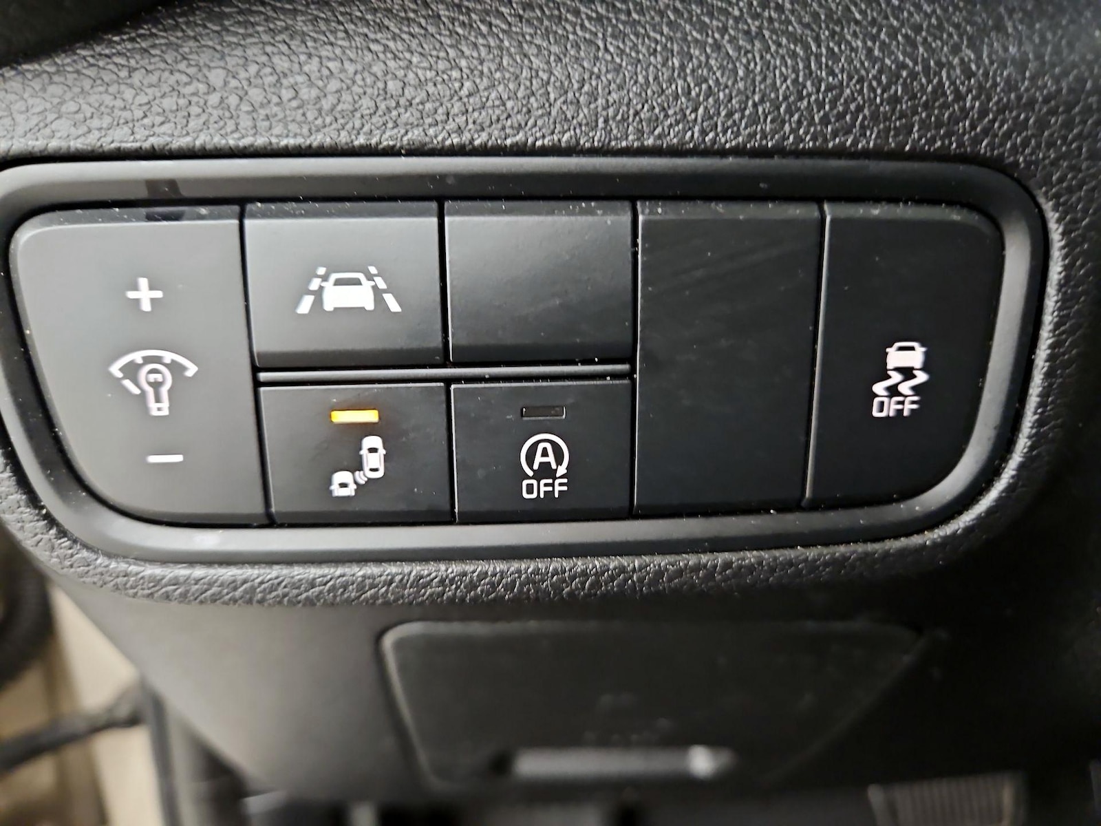 2020 Kia Soul EX - Photo 14