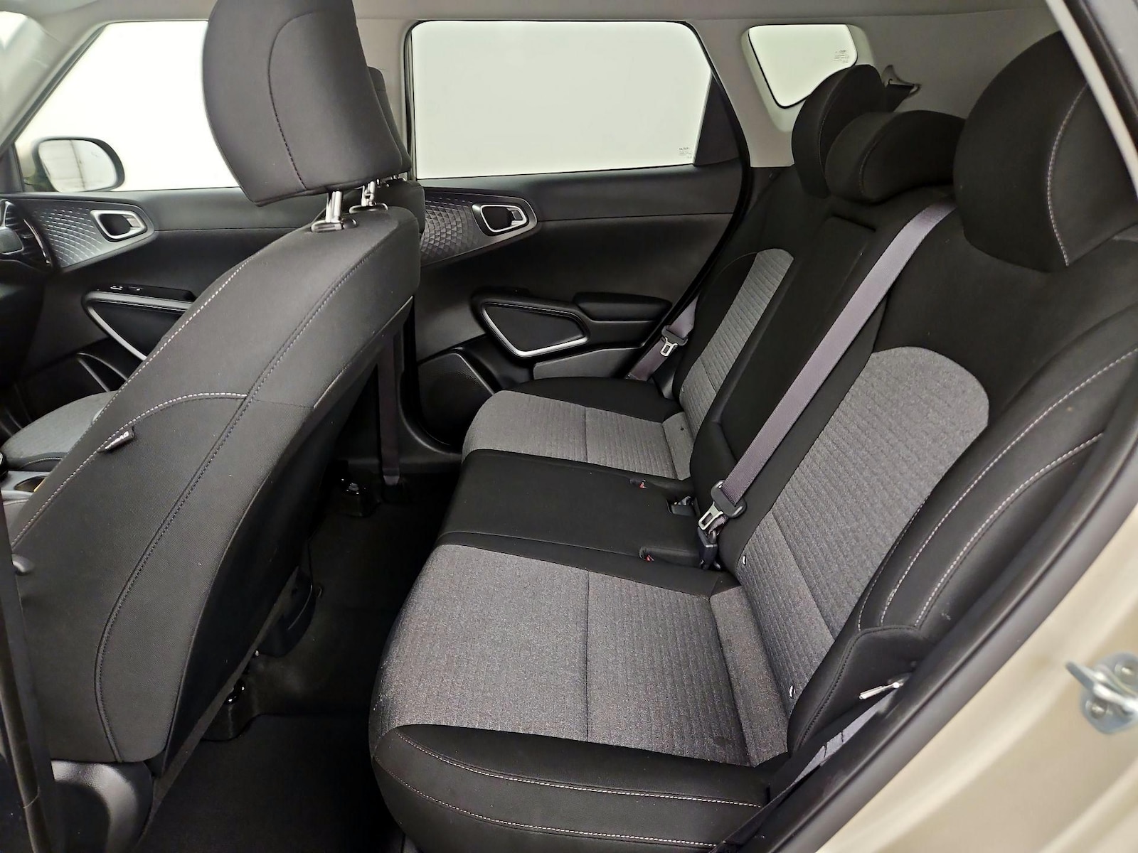 2020 Kia Soul EX - Photo 21