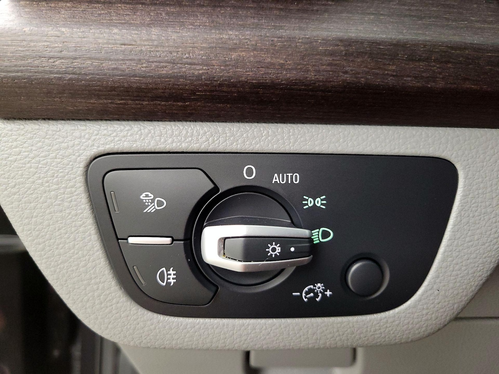 2021 Audi Q5 Premium - Photo 14