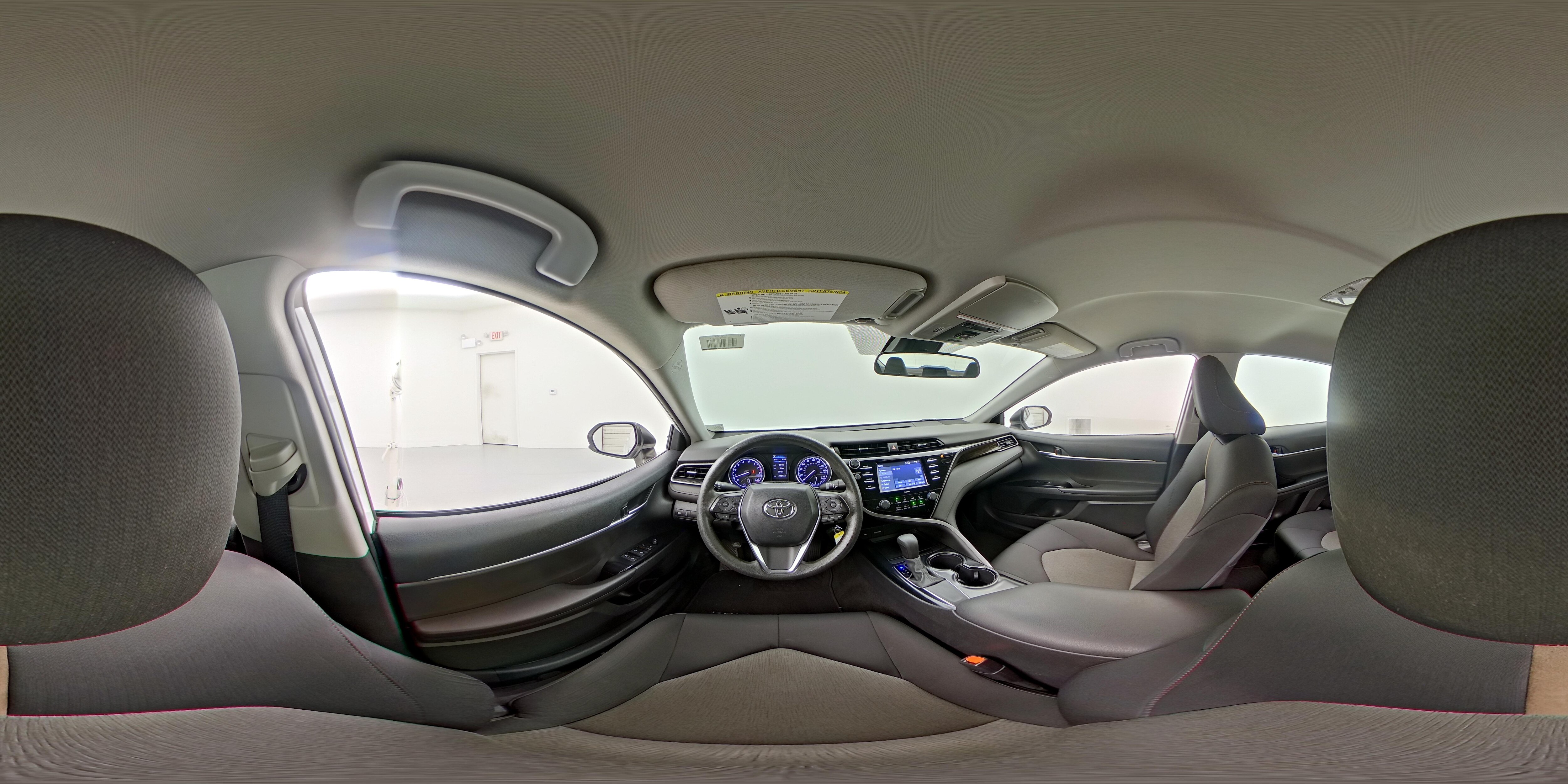 2020 Toyota Camry LE - Photo 26