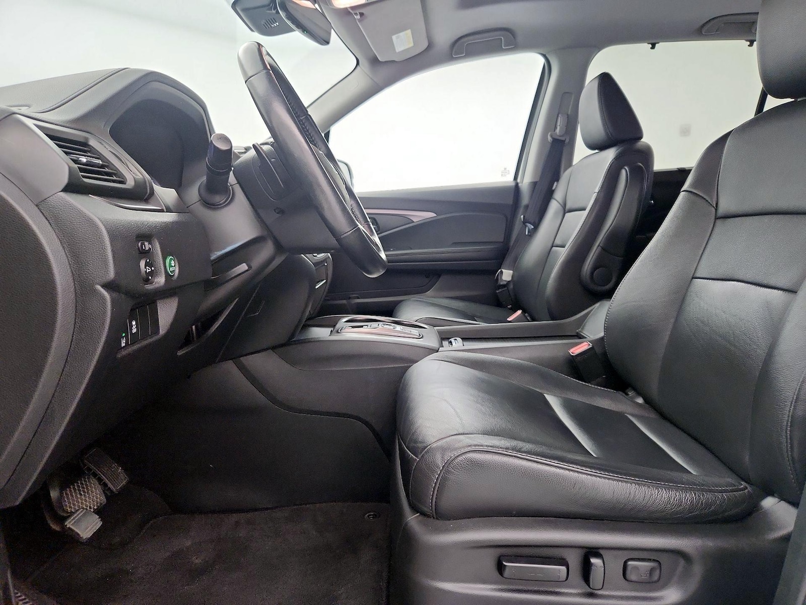 2021 Honda Pilot EX-L - Photo 12