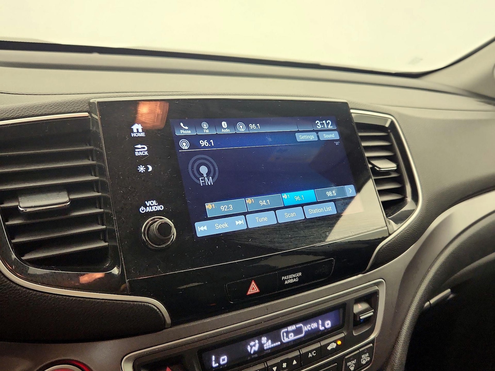 2021 Honda Pilot EX-L - Photo 14