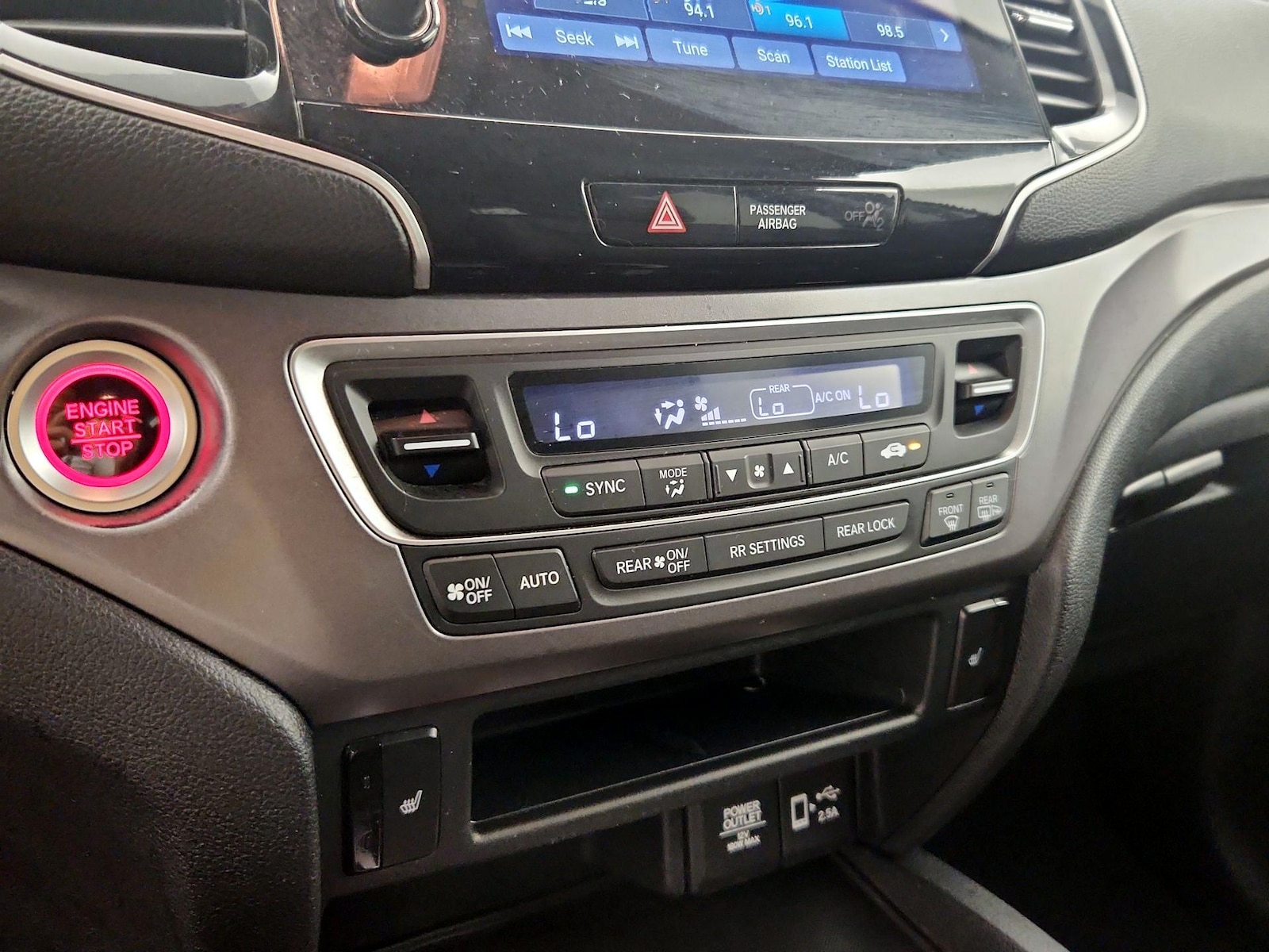 2021 Honda Pilot EX-L - Photo 15